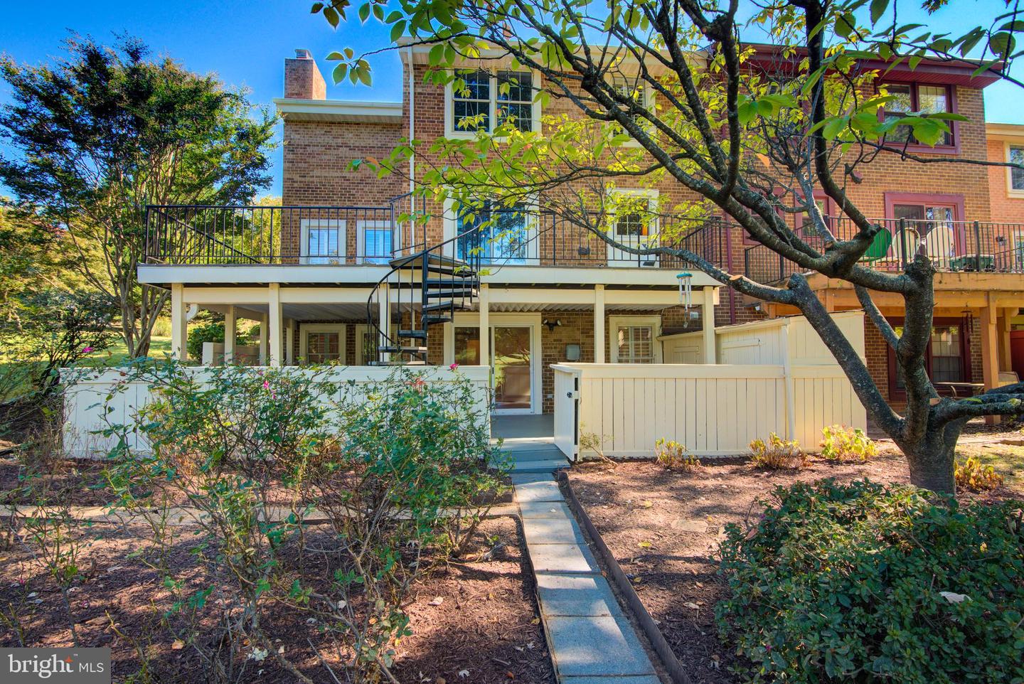 2128 GOLF COURSE DR, RESTON, Virginia 20191, 4 Bedrooms Bedrooms, ,3 BathroomsBathrooms,Residential,For sale,2128 GOLF COURSE DR,VAFX2265876 MLS # VAFX2265876