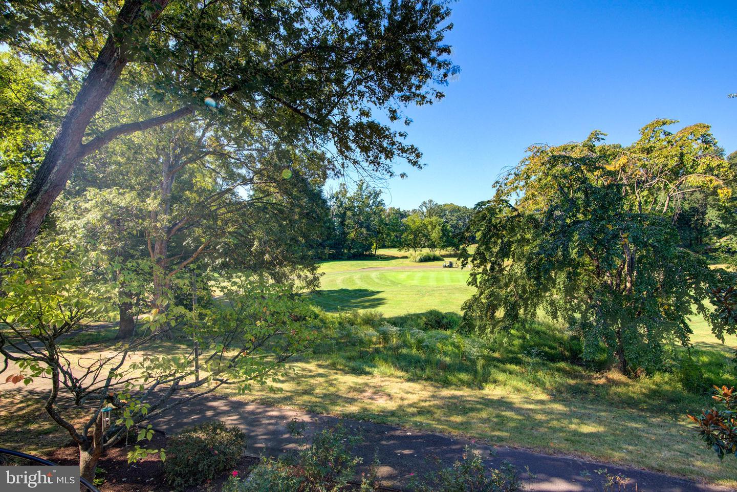 2128 GOLF COURSE DR, RESTON, Virginia 20191, 4 Bedrooms Bedrooms, ,3 BathroomsBathrooms,Residential,For sale,2128 GOLF COURSE DR,VAFX2265876 MLS # VAFX2265876