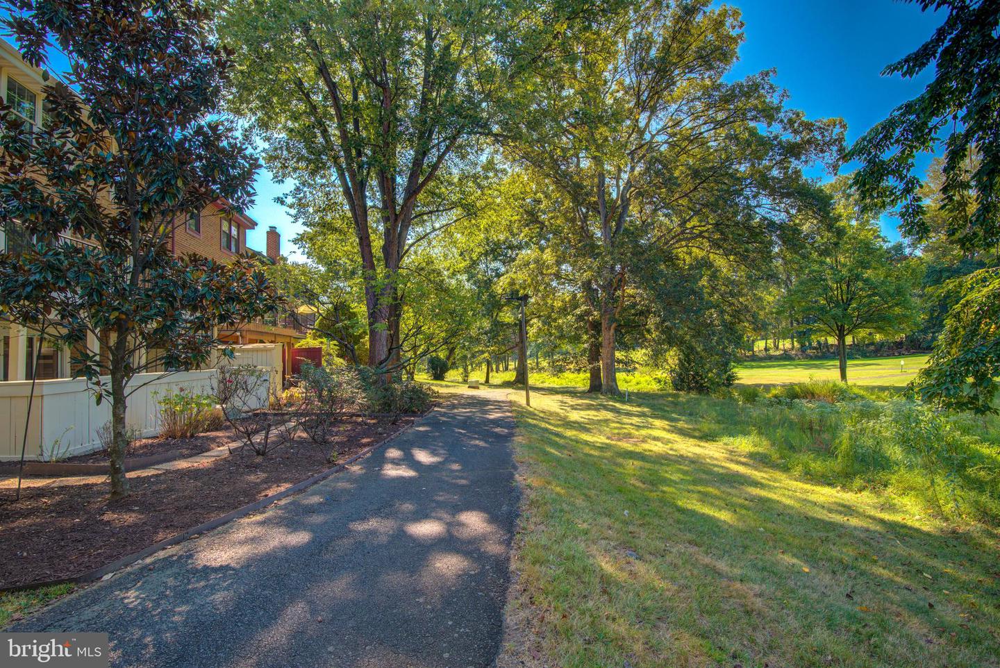 2128 GOLF COURSE DR, RESTON, Virginia 20191, 4 Bedrooms Bedrooms, ,3 BathroomsBathrooms,Residential,For sale,2128 GOLF COURSE DR,VAFX2265876 MLS # VAFX2265876