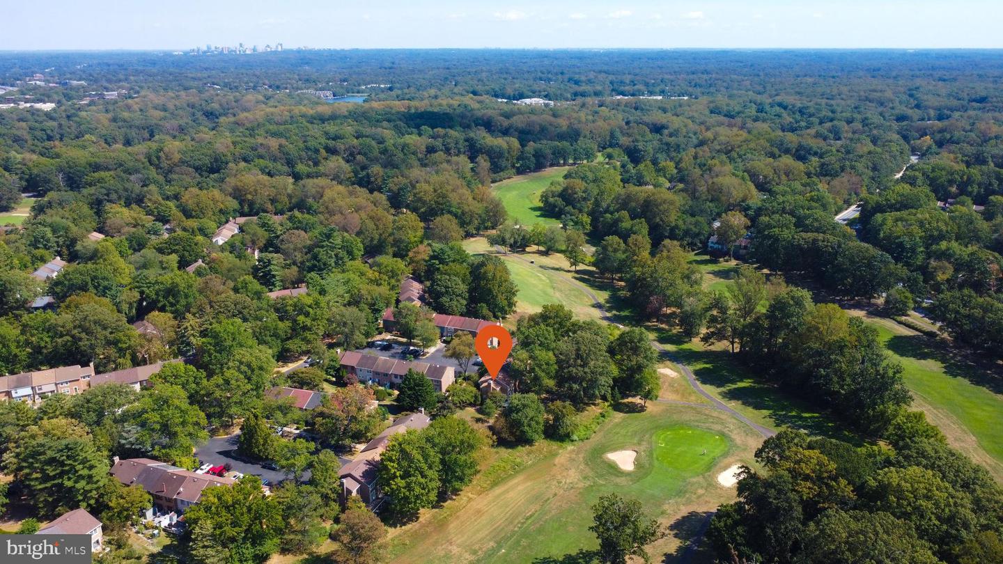 2128 GOLF COURSE DR, RESTON, Virginia 20191, 4 Bedrooms Bedrooms, ,3 BathroomsBathrooms,Residential,For sale,2128 GOLF COURSE DR,VAFX2265876 MLS # VAFX2265876