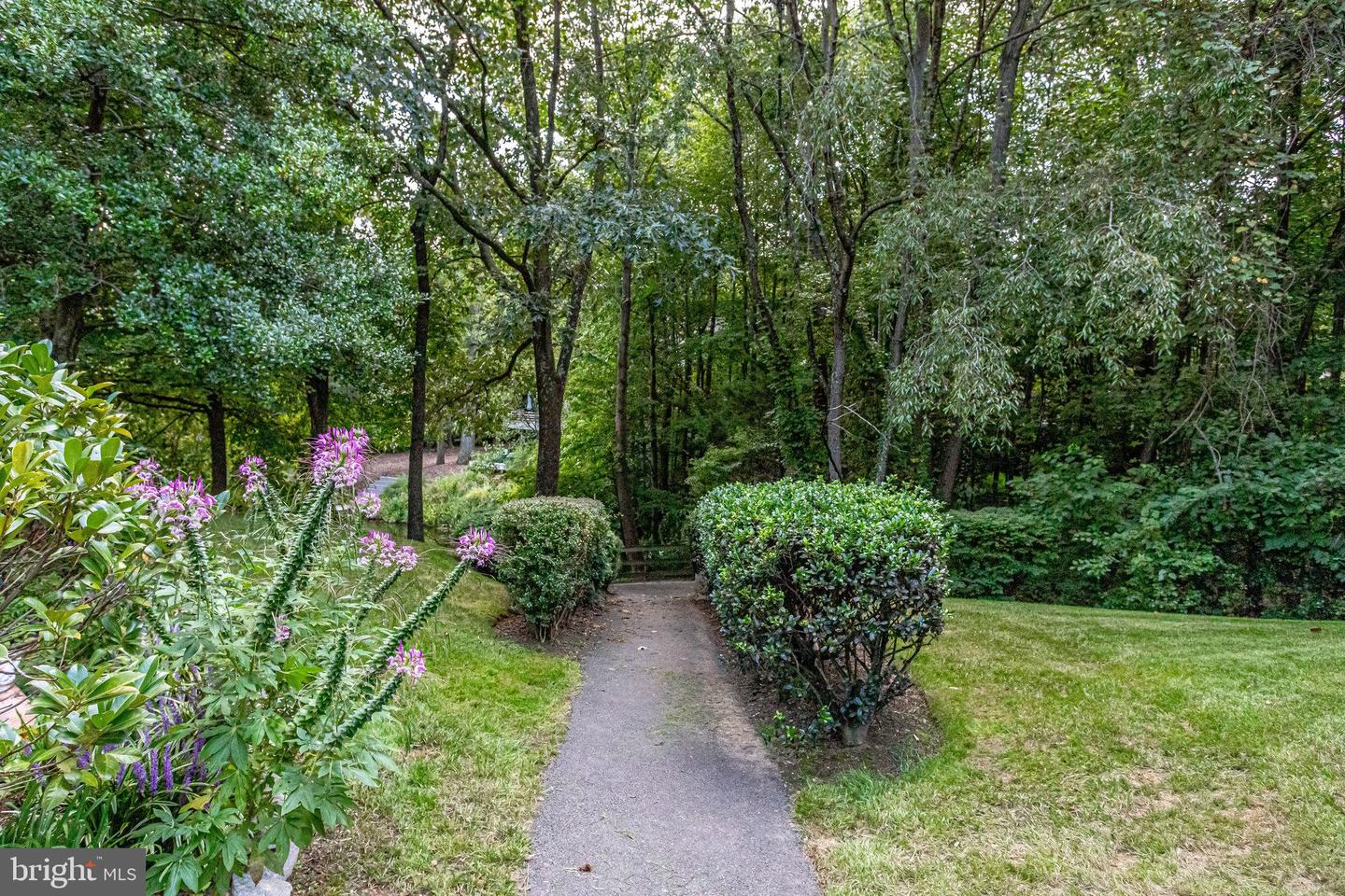 2128 GOLF COURSE DR, RESTON, Virginia 20191, 4 Bedrooms Bedrooms, ,3 BathroomsBathrooms,Residential,For sale,2128 GOLF COURSE DR,VAFX2265876 MLS # VAFX2265876