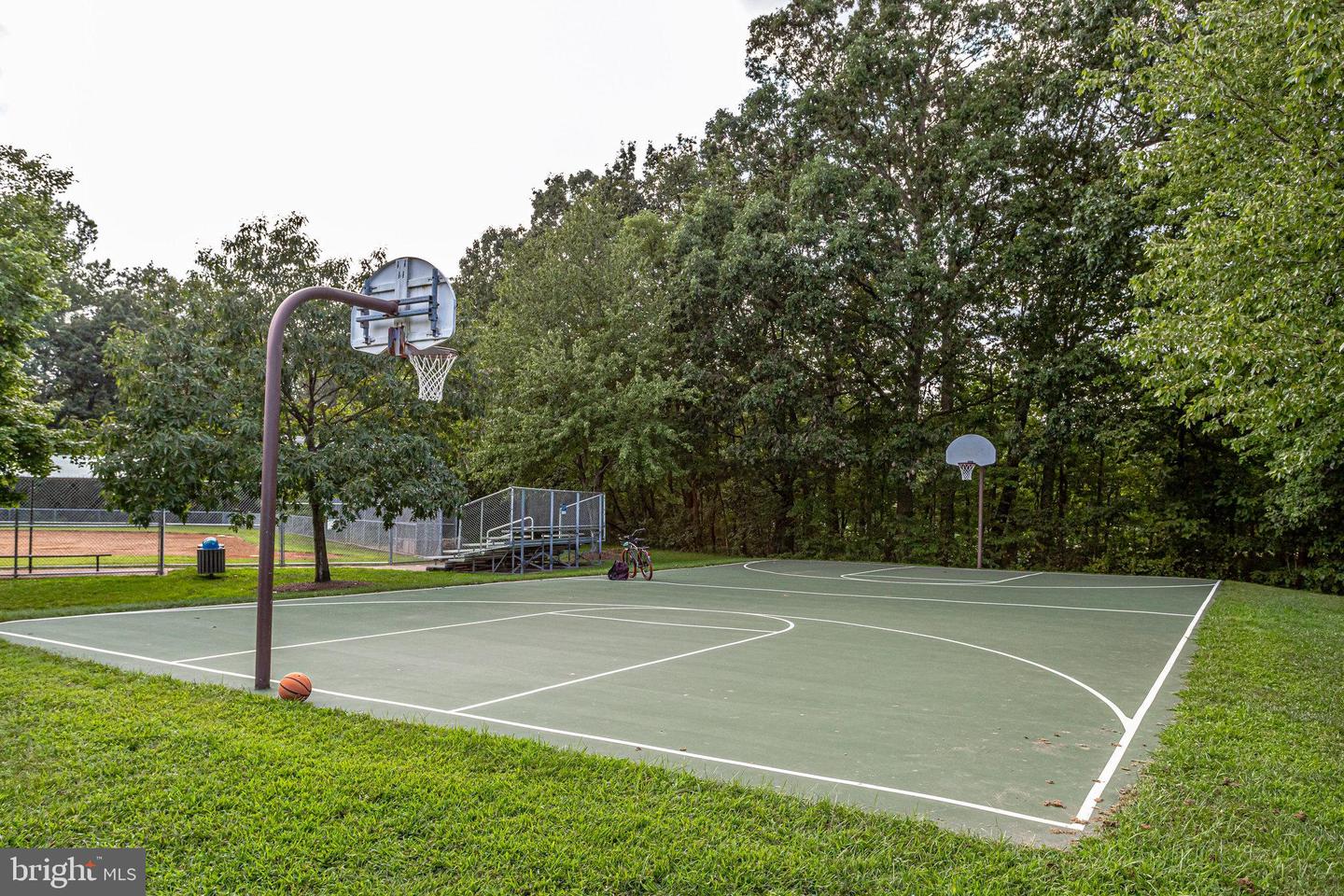 2128 GOLF COURSE DR, RESTON, Virginia 20191, 4 Bedrooms Bedrooms, ,3 BathroomsBathrooms,Residential,For sale,2128 GOLF COURSE DR,VAFX2265876 MLS # VAFX2265876