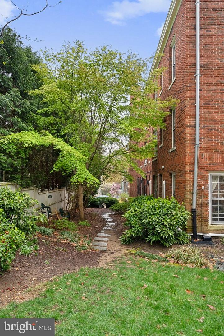 3039 MACOMB ST NW #3A, WASHINGTON, District Of Columbia 20008, 1 Bedroom Bedrooms, ,1 BathroomBathrooms,Residential,For sale,3039 MACOMB ST NW #3A,DCDC2222106 MLS # DCDC2222106