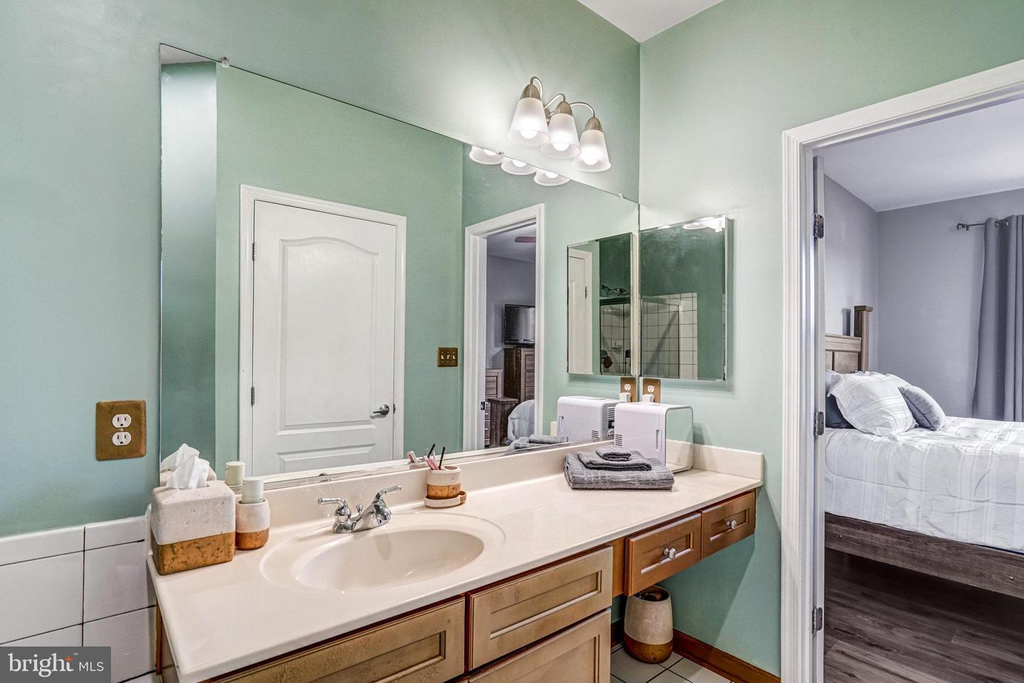 9000 LORTON STATION BLVD #209, LORTON, Virginia 22079, 2 Bedrooms Bedrooms, ,2 BathroomsBathrooms,Residential,For sale,9000 LORTON STATION BLVD #209,VAFX2267728 MLS # VAFX2267728