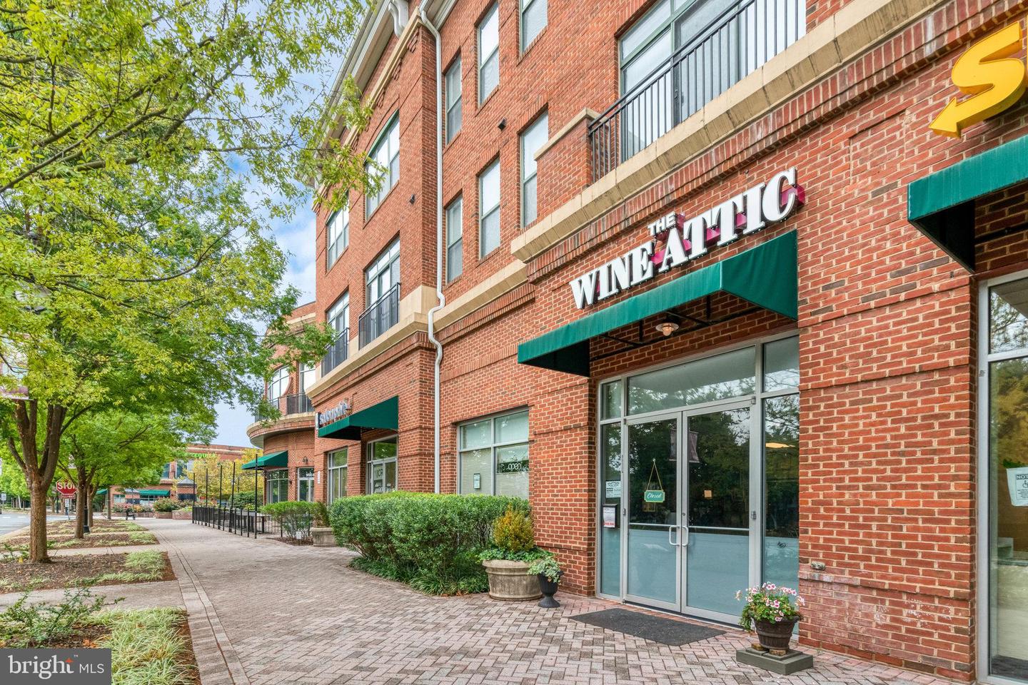 9000 LORTON STATION BLVD #209, LORTON, Virginia 22079, 2 Bedrooms Bedrooms, ,2 BathroomsBathrooms,Residential,For sale,9000 LORTON STATION BLVD #209,VAFX2267728 MLS # VAFX2267728