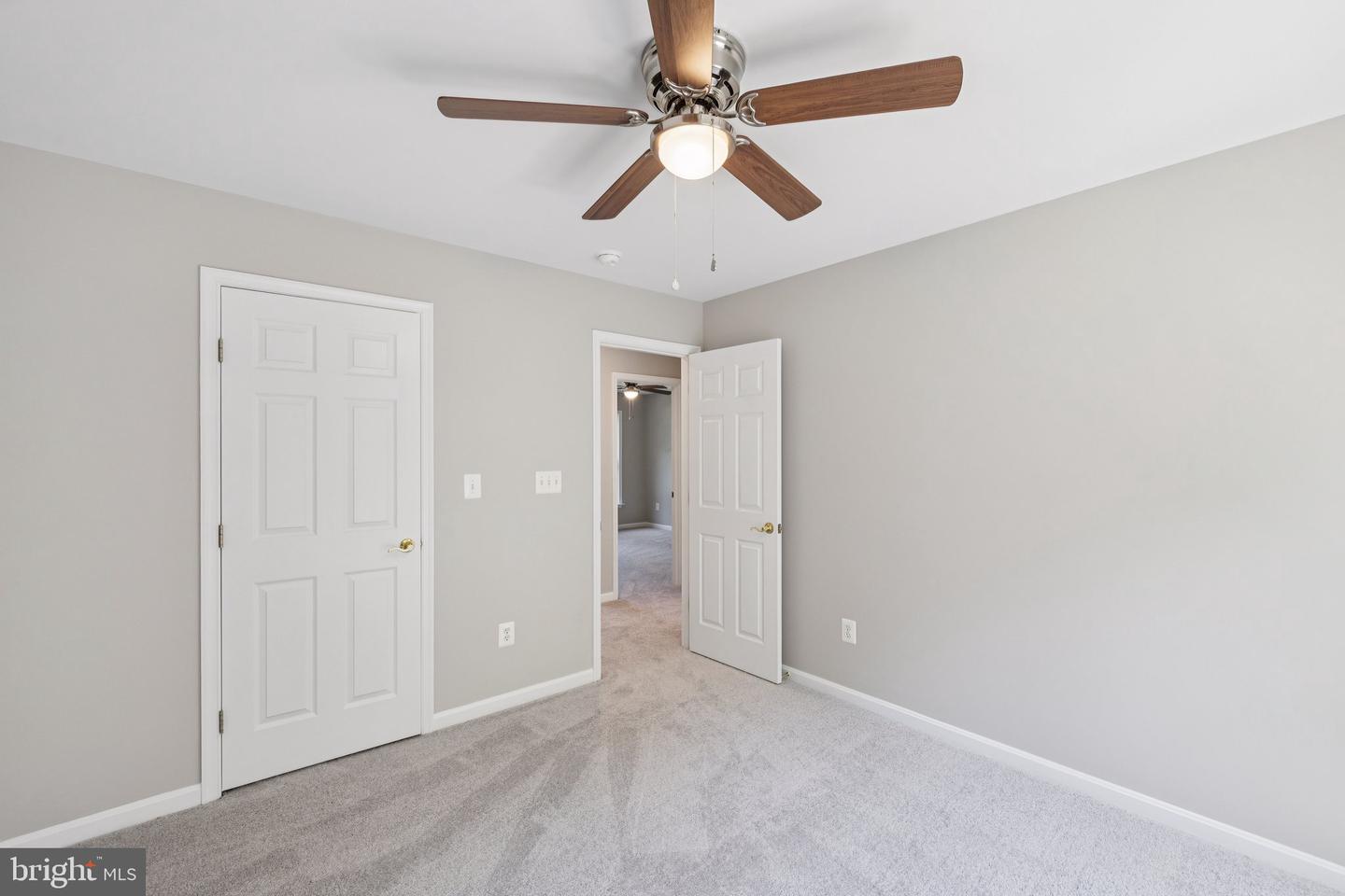 7554 KNIGHTSHAYES DR, MANASSAS, Virginia 20111, 4 Bedrooms Bedrooms, ,3 BathroomsBathrooms,Residential,For sale,7554 KNIGHTSHAYES DR,VAPW2104210 MLS # VAPW2104210
