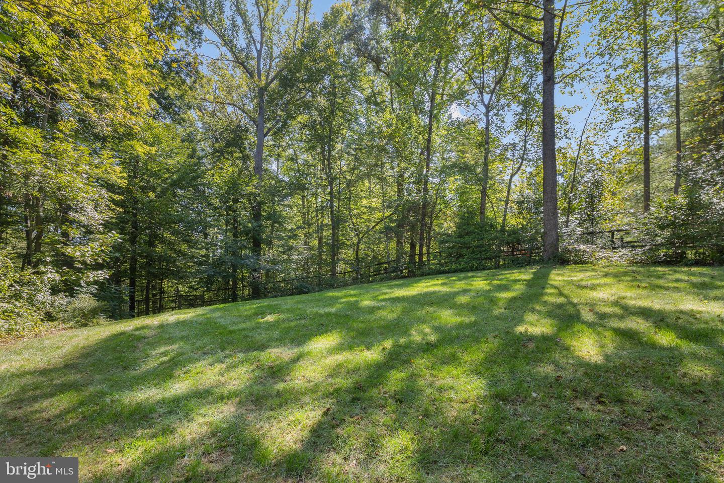 7554 KNIGHTSHAYES DR, MANASSAS, Virginia 20111, 4 Bedrooms Bedrooms, ,3 BathroomsBathrooms,Residential,For sale,7554 KNIGHTSHAYES DR,VAPW2104210 MLS # VAPW2104210