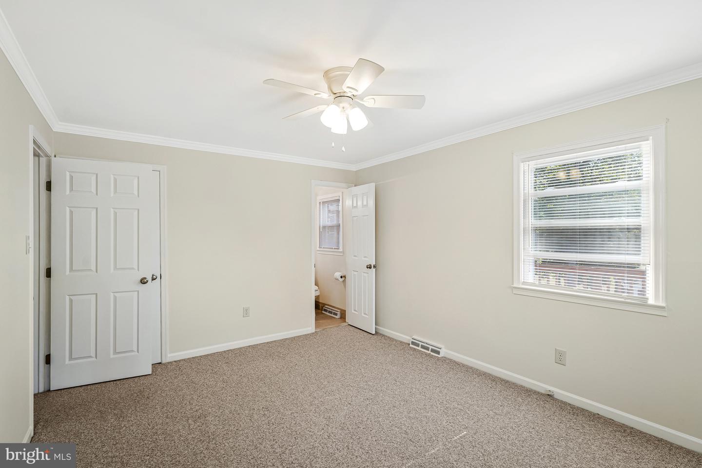 5801 BOOTHE DR, BURKE, Virginia 22015, 5 Bedrooms Bedrooms, ,3 BathroomsBathrooms,Residential,For sale,5801 BOOTHE DR,VAFX2267792 MLS # VAFX2267792