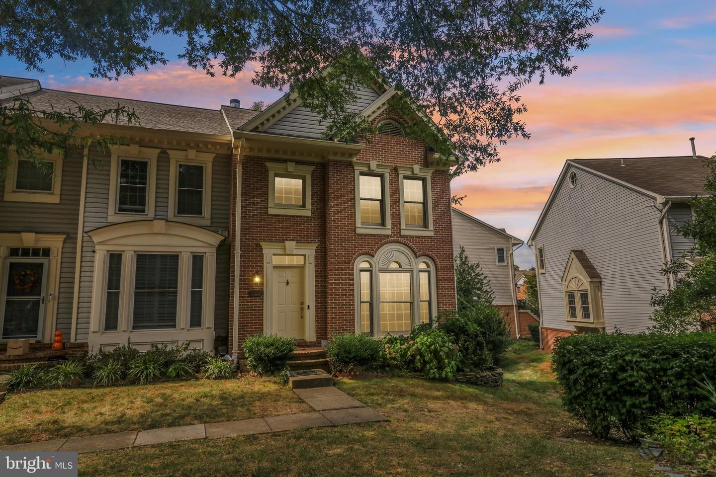 3930 VALLEY RIDGE DR, FAIRFAX, Virginia 22033, 3 Bedrooms Bedrooms, ,3 BathroomsBathrooms,Residential,For sale,3930 VALLEY RIDGE DR,VAFX2268038 MLS # VAFX2268038