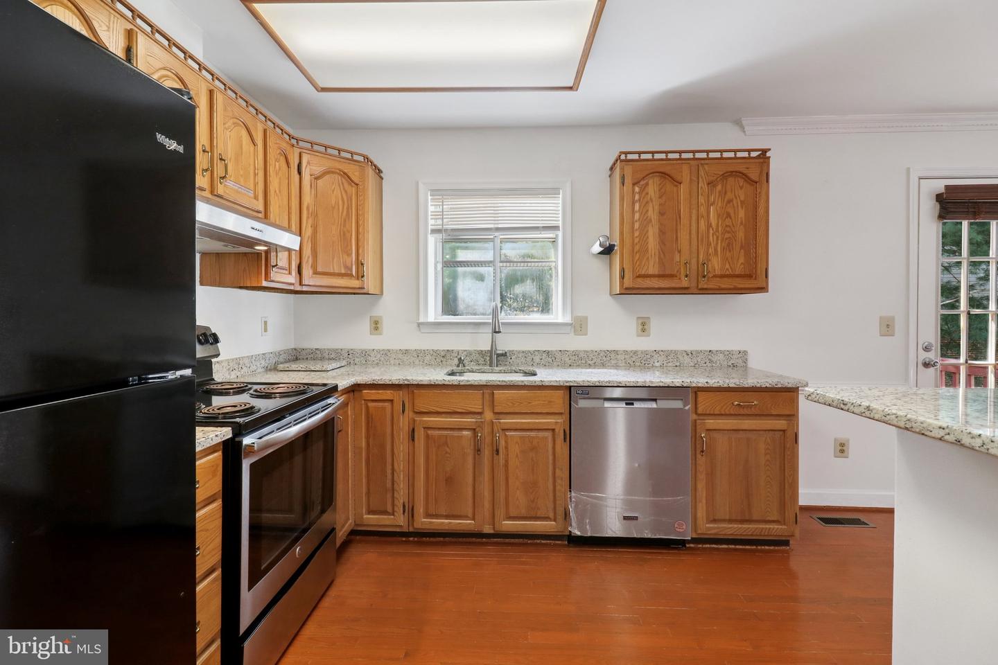3930 VALLEY RIDGE DR, FAIRFAX, Virginia 22033, 3 Bedrooms Bedrooms, ,3 BathroomsBathrooms,Residential,For sale,3930 VALLEY RIDGE DR,VAFX2268038 MLS # VAFX2268038