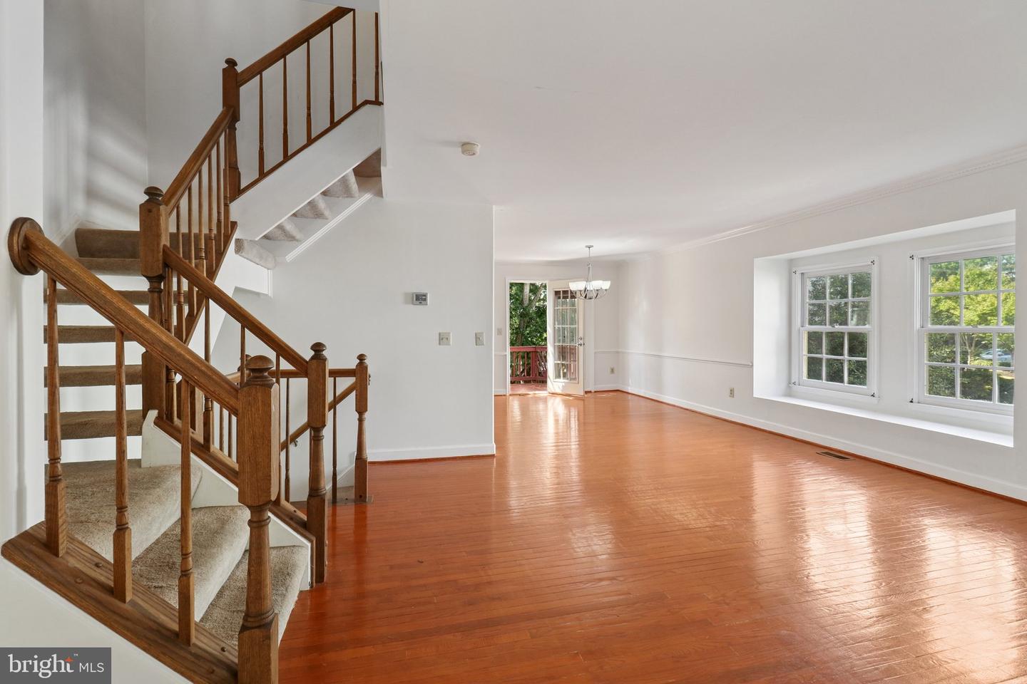 3930 VALLEY RIDGE DR, FAIRFAX, Virginia 22033, 3 Bedrooms Bedrooms, ,3 BathroomsBathrooms,Residential,For sale,3930 VALLEY RIDGE DR,VAFX2268038 MLS # VAFX2268038
