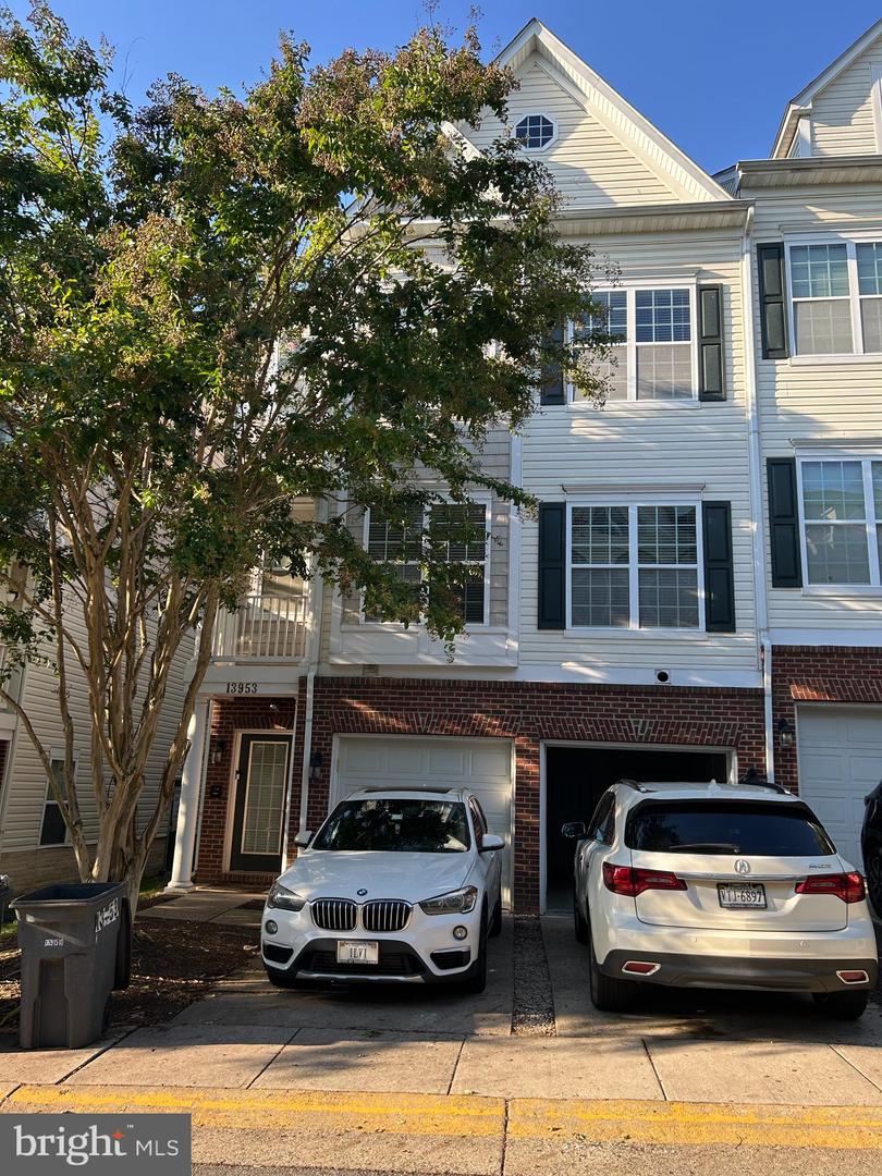 13953 HOLLOW WIND WAY, WOODBRIDGE, Virginia 22191, 3 Bedrooms Bedrooms, ,2 BathroomsBathrooms,Residential,For sale,13953 HOLLOW WIND WAY,VAPW2104332 MLS # VAPW2104332