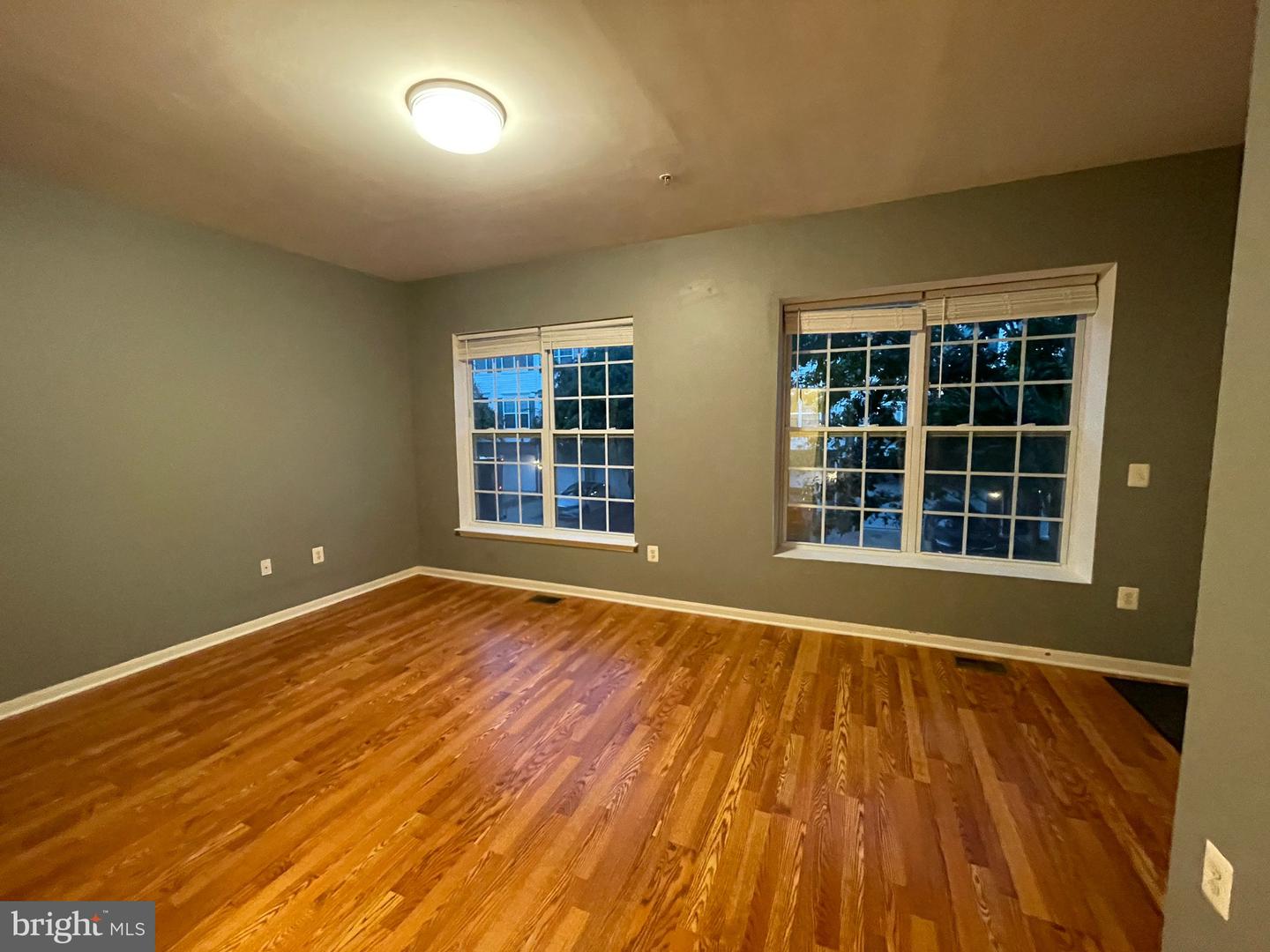 13953 HOLLOW WIND WAY, WOODBRIDGE, Virginia 22191, 3 Bedrooms Bedrooms, ,2 BathroomsBathrooms,Residential,For sale,13953 HOLLOW WIND WAY,VAPW2104332 MLS # VAPW2104332 13953 HOLLOW WIND WAY, WOODBRIDGE, Virginia 22191, 3 Bedrooms Bedrooms, ,2 BathroomsBathrooms,Residential,For sale,13953 HOLLOW WIND WAY,VAPW2104332 MLS # VAPW2104332