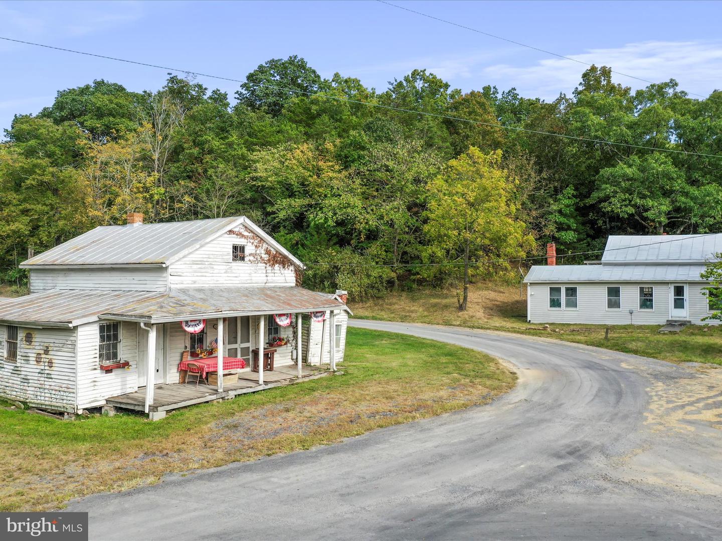 4530 SAINT DAVIDS CHURCH RD, FORT VALLEY, Virginia 22652, 2 Bedrooms Bedrooms, ,1 BathroomBathrooms,Residential,For sale,4530 SAINT DAVIDS CHURCH RD,VASH2012570 MLS # VASH2012570