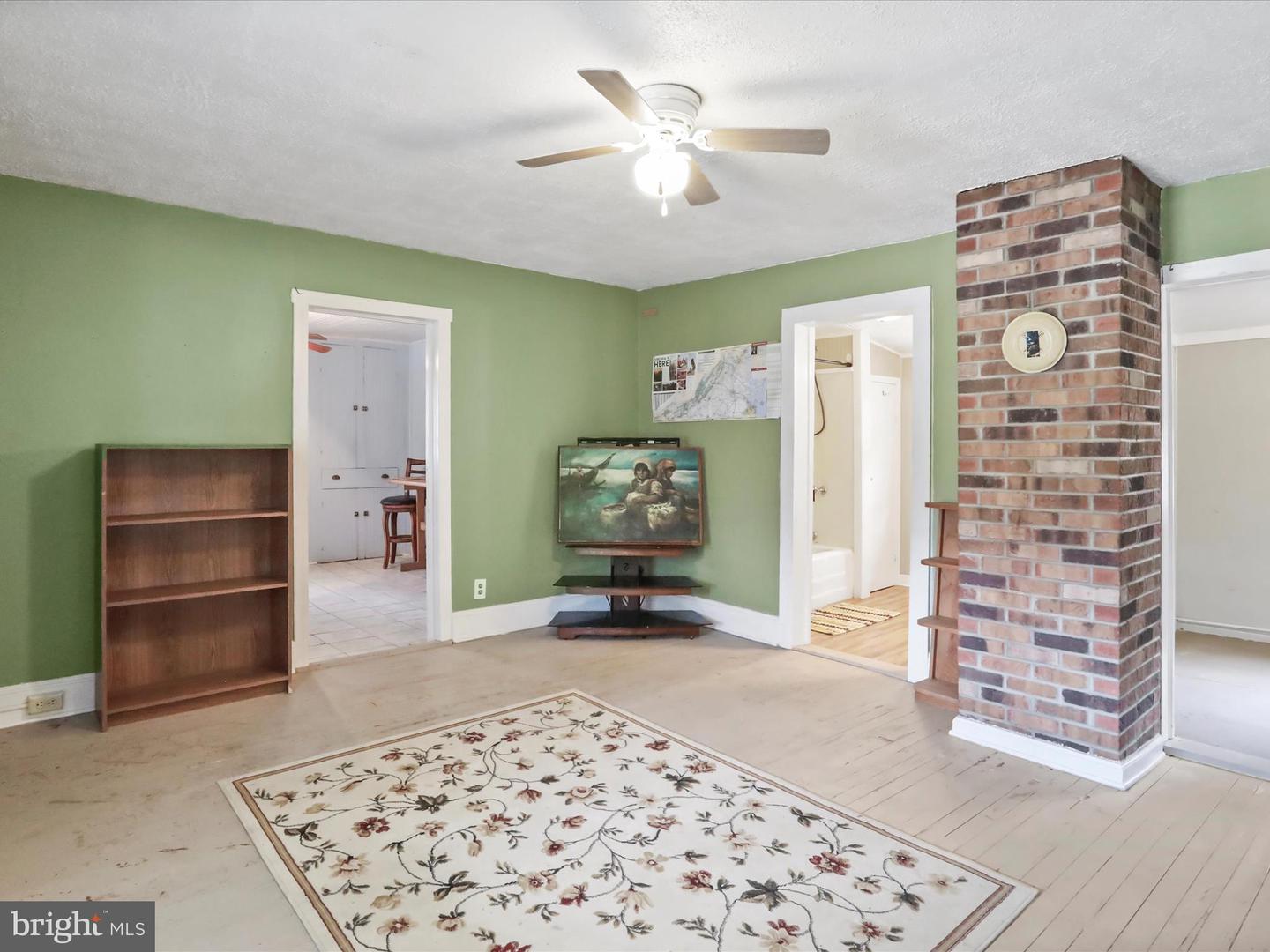 4530 SAINT DAVIDS CHURCH RD, FORT VALLEY, Virginia 22652, 2 Bedrooms Bedrooms, ,1 BathroomBathrooms,Residential,For sale,4530 SAINT DAVIDS CHURCH RD,VASH2012570 MLS # VASH2012570