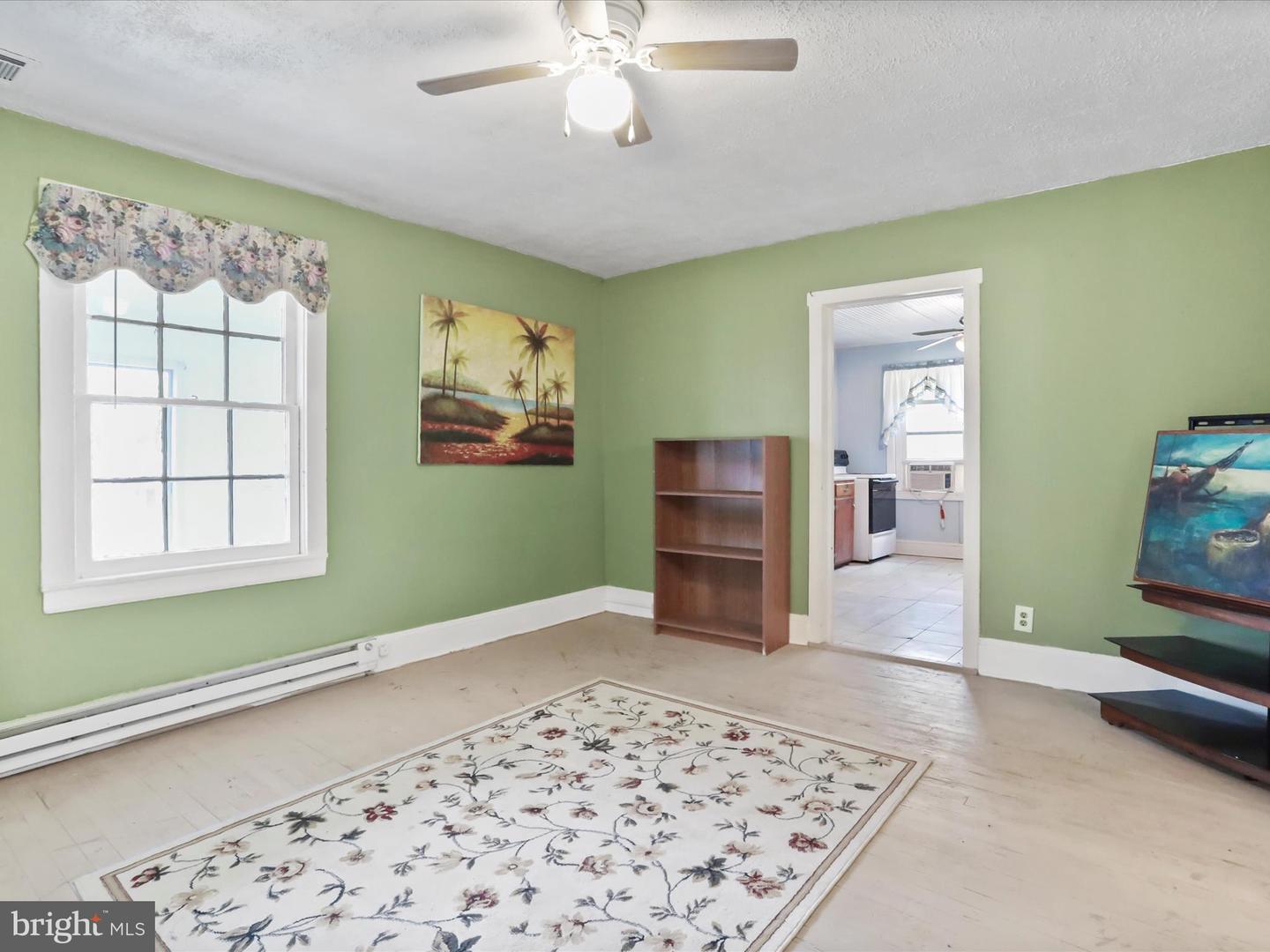 4530 SAINT DAVIDS CHURCH RD, FORT VALLEY, Virginia 22652, 2 Bedrooms Bedrooms, ,1 BathroomBathrooms,Residential,For sale,4530 SAINT DAVIDS CHURCH RD,VASH2012570 MLS # VASH2012570