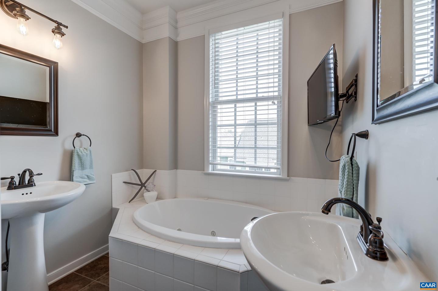 1082 OLD TRAIL DR, CROZET, Virginia 22932, 3 Bedrooms Bedrooms, ,3 BathroomsBathrooms,Residential,For sale,1082 OLD TRAIL DR,669116 MLS # 669116