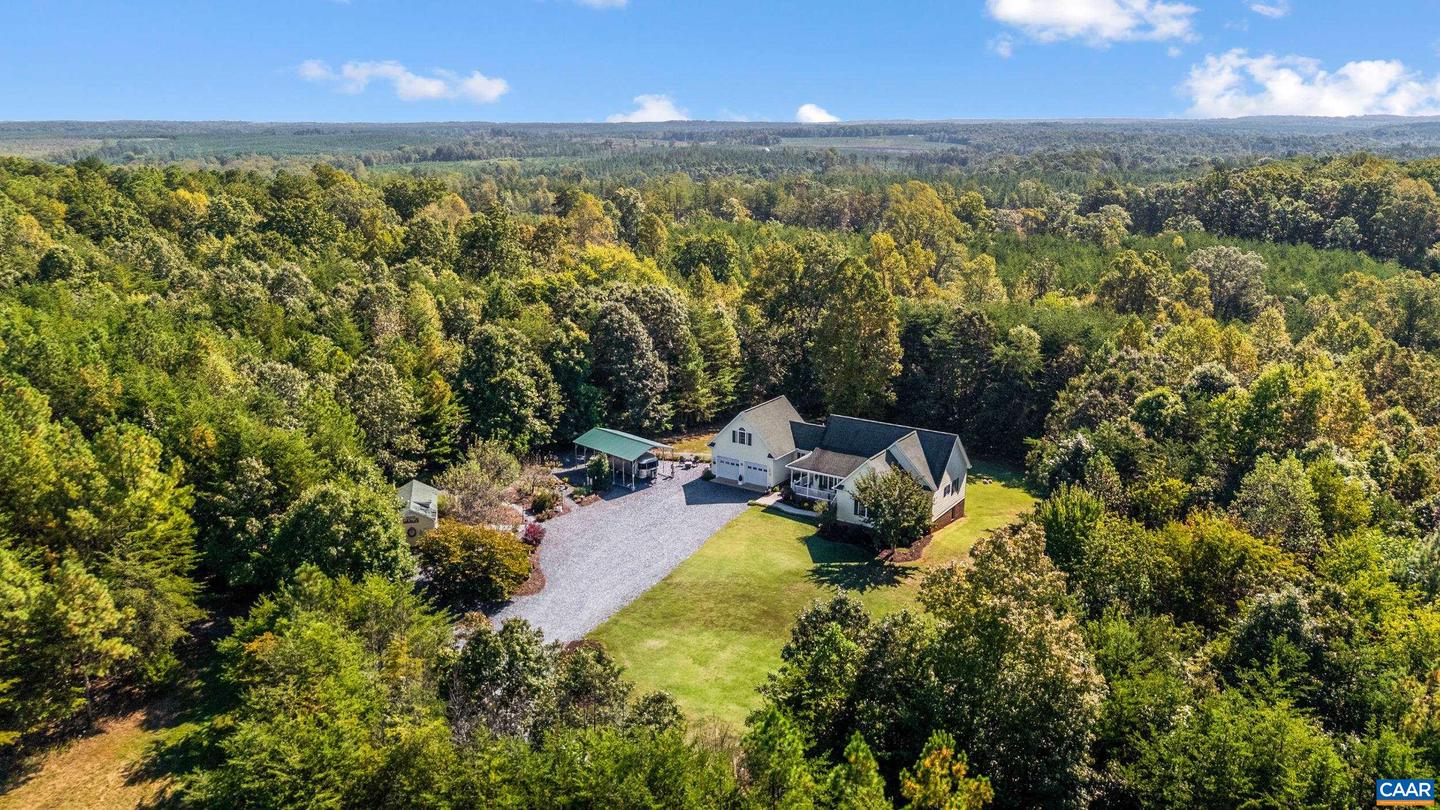 873 COPPER MINE RD, DILLWYN, Virginia 23936, 3 Bedrooms Bedrooms, ,3 BathroomsBathrooms,Residential,For sale,873 COPPER MINE RD,669146 MLS # 669146