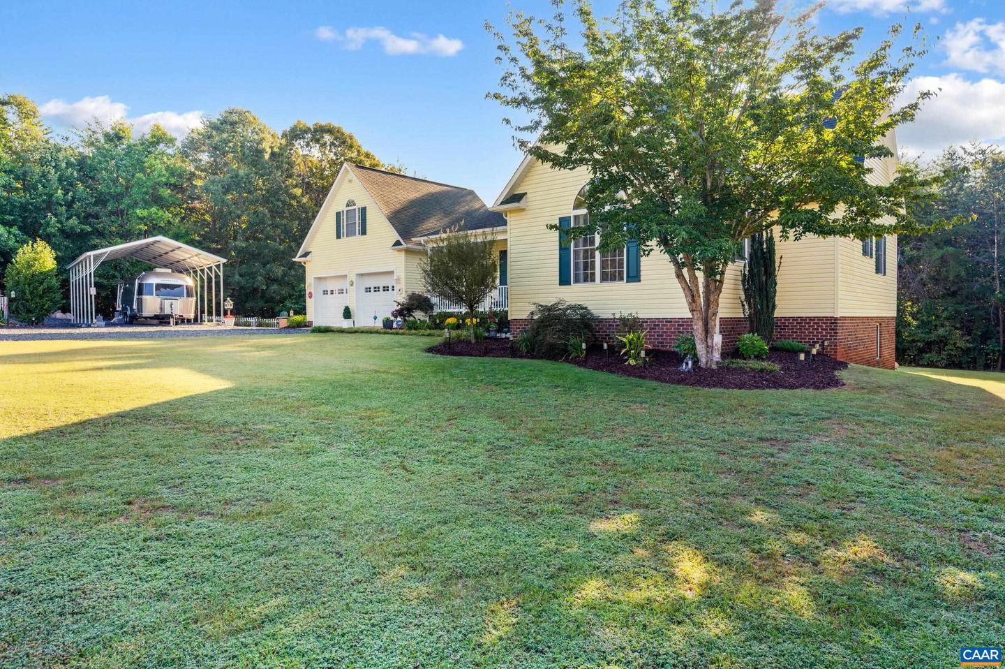 873 COPPER MINE RD, DILLWYN, Virginia 23936, 3 Bedrooms Bedrooms, ,3 BathroomsBathrooms,Residential,For sale,873 COPPER MINE RD,669146 MLS # 669146