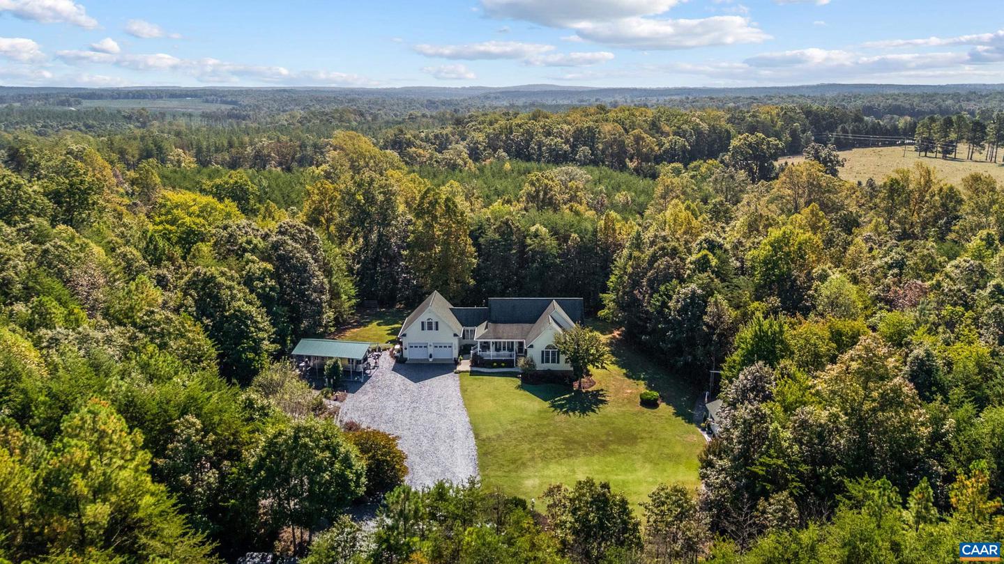 873 COPPER MINE RD, DILLWYN, Virginia 23936, 3 Bedrooms Bedrooms, ,3 BathroomsBathrooms,Residential,For sale,873 COPPER MINE RD,669146 MLS # 669146