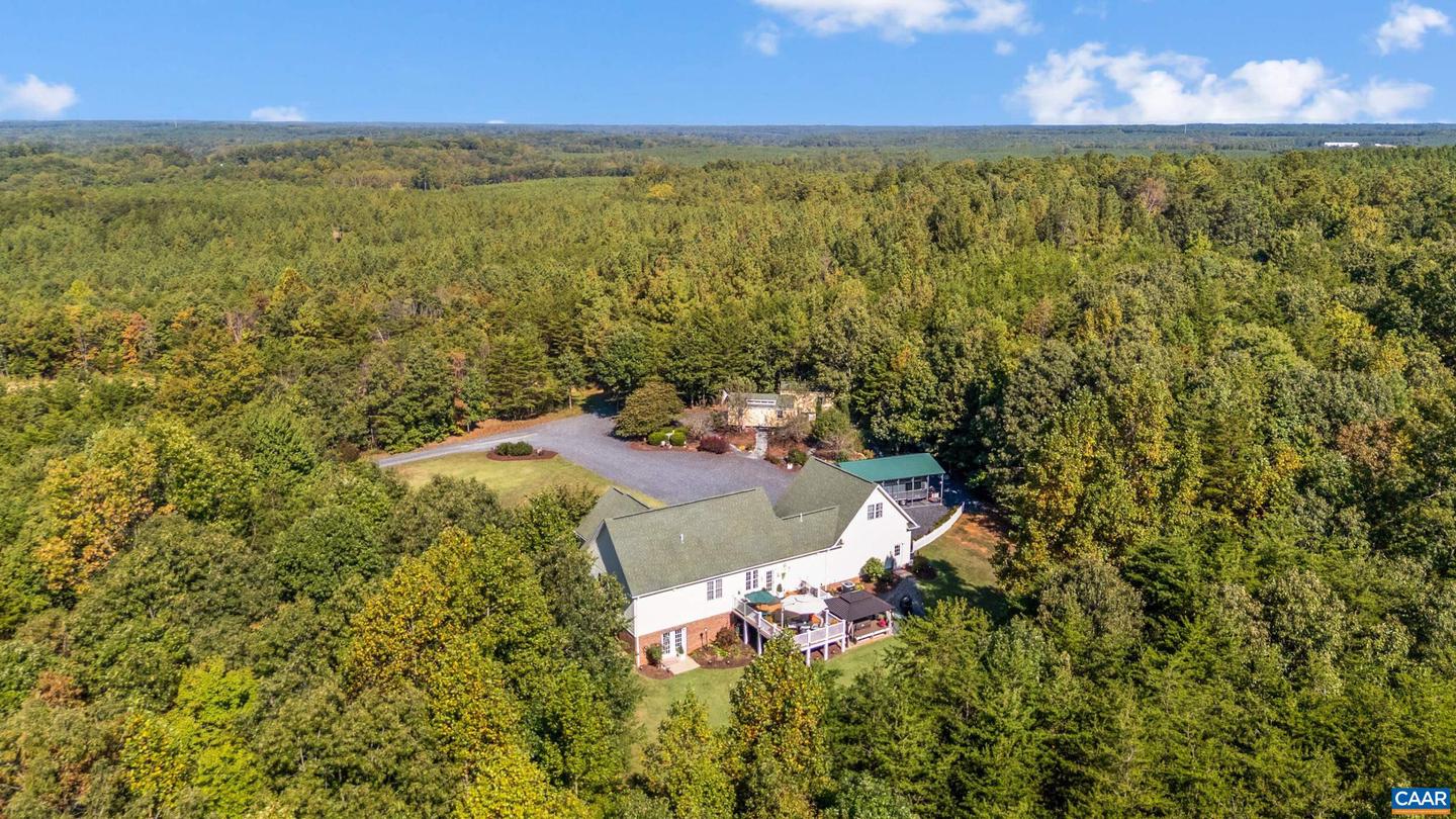 873 COPPER MINE RD, DILLWYN, Virginia 23936, 3 Bedrooms Bedrooms, ,3 BathroomsBathrooms,Residential,For sale,873 COPPER MINE RD,669146 MLS # 669146