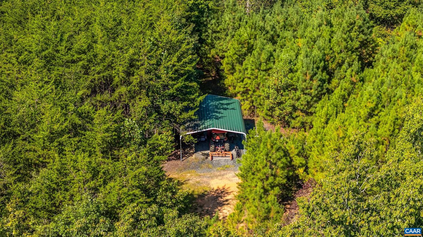 873 COPPER MINE RD, DILLWYN, Virginia 23936, 3 Bedrooms Bedrooms, ,3 BathroomsBathrooms,Residential,For sale,873 COPPER MINE RD,669146 MLS # 669146