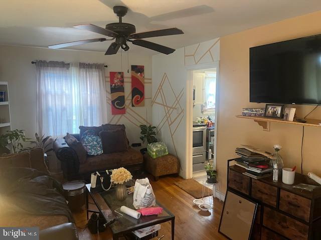 3306 UTAH PL, RICHMOND, Virginia 23222, 4 Bedrooms Bedrooms, ,2 BathroomsBathrooms,Residential,For sale,3306 UTAH PL,VARC2000756 MLS # VARC2000756