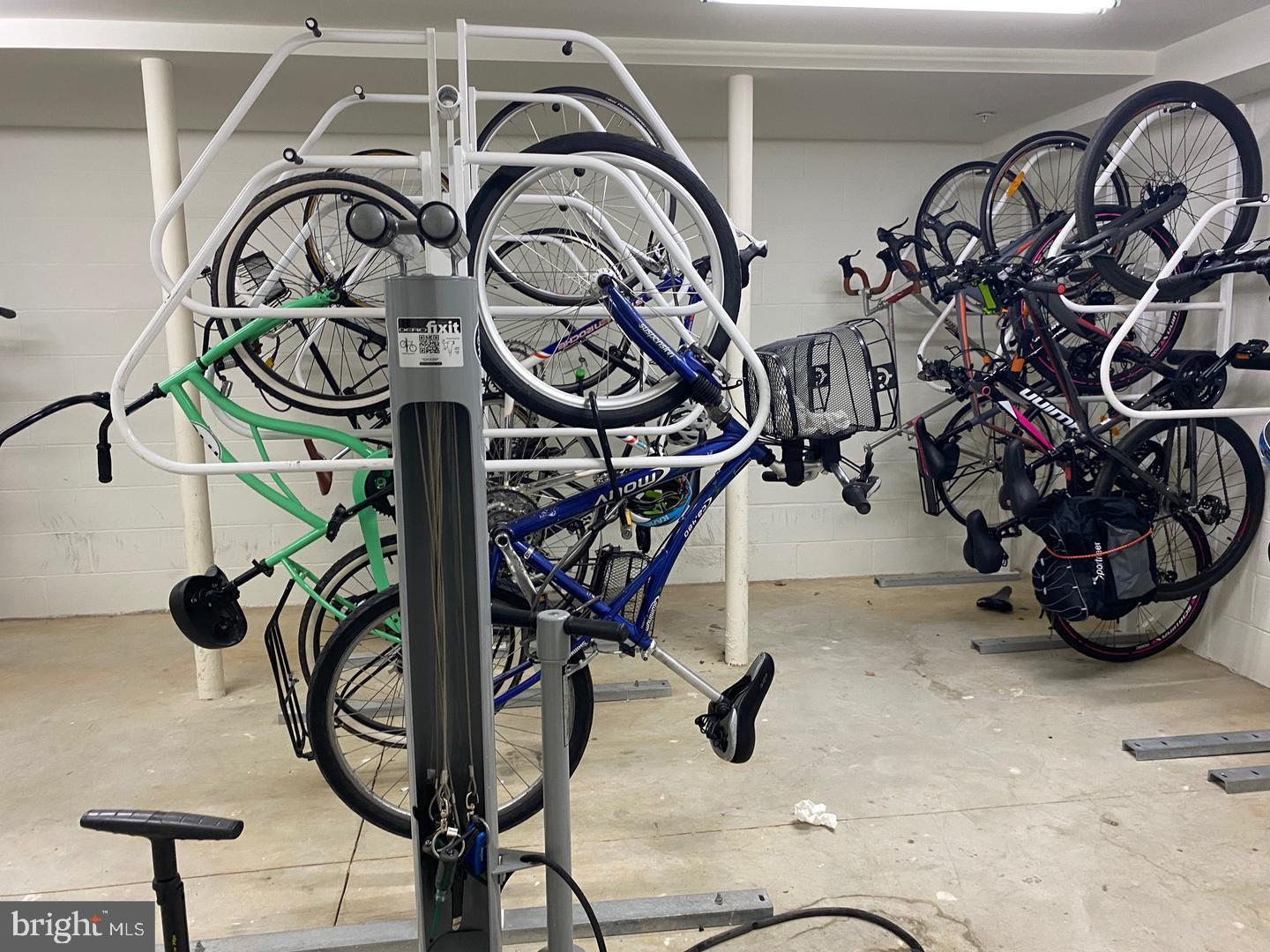 2422 17TH ST NW #207, WASHINGTON, District Of Columbia 20009, 2 Bedrooms Bedrooms, 4 Rooms Rooms,2 BathroomsBathrooms,Residential,For sale,2422 17TH ST NW #207,DCDC2158190 MLS # DCDC2158190 2422 17TH ST NW #207, WASHINGTON, District Of Columbia 20009, 2 Bedrooms Bedrooms, 4 Rooms Rooms,2 BathroomsBathrooms,Residential,For sale,2422 17TH ST NW #207,DCDC2158190 MLS # DCDC2158190