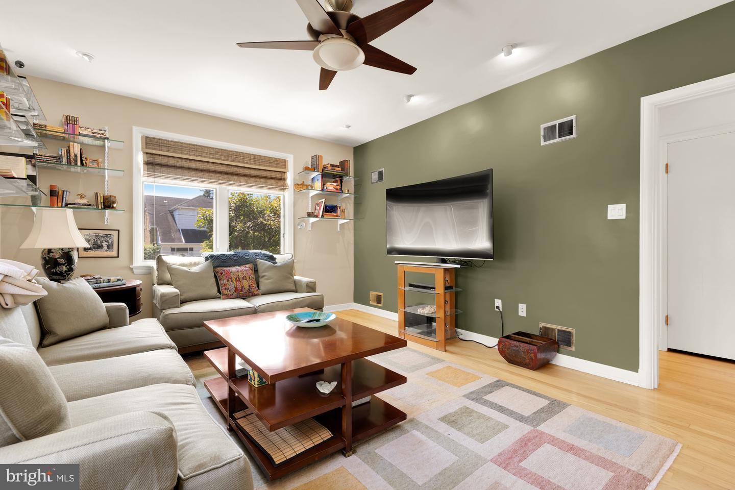 1755 UPSHUR ST NW, WASHINGTON, District Of Columbia 20011, 6 Bedrooms Bedrooms, ,4 BathroomsBathrooms,Residential,For sale,1755 UPSHUR ST NW,DCDC2188076 MLS # DCDC2188076 1755 UPSHUR ST NW, WASHINGTON, District Of Columbia 20011, 6 Bedrooms Bedrooms, ,4 BathroomsBathrooms,Residential,For sale,1755 UPSHUR ST NW,DCDC2188076 MLS # DCDC2188076