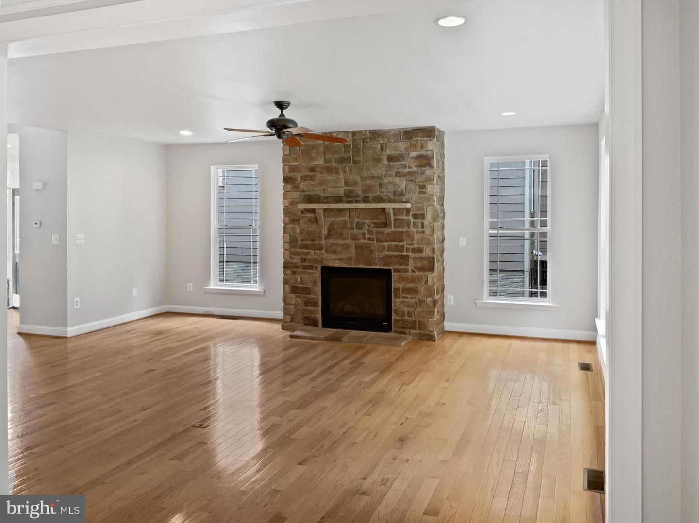 276 ARIEL DR NE, LEESBURG, Virginia 20176, 5 Bedrooms Bedrooms, ,3 BathroomsBathrooms,Residential,For sale,276 ARIEL DR NE,VALO2091722 MLS # VALO2091722