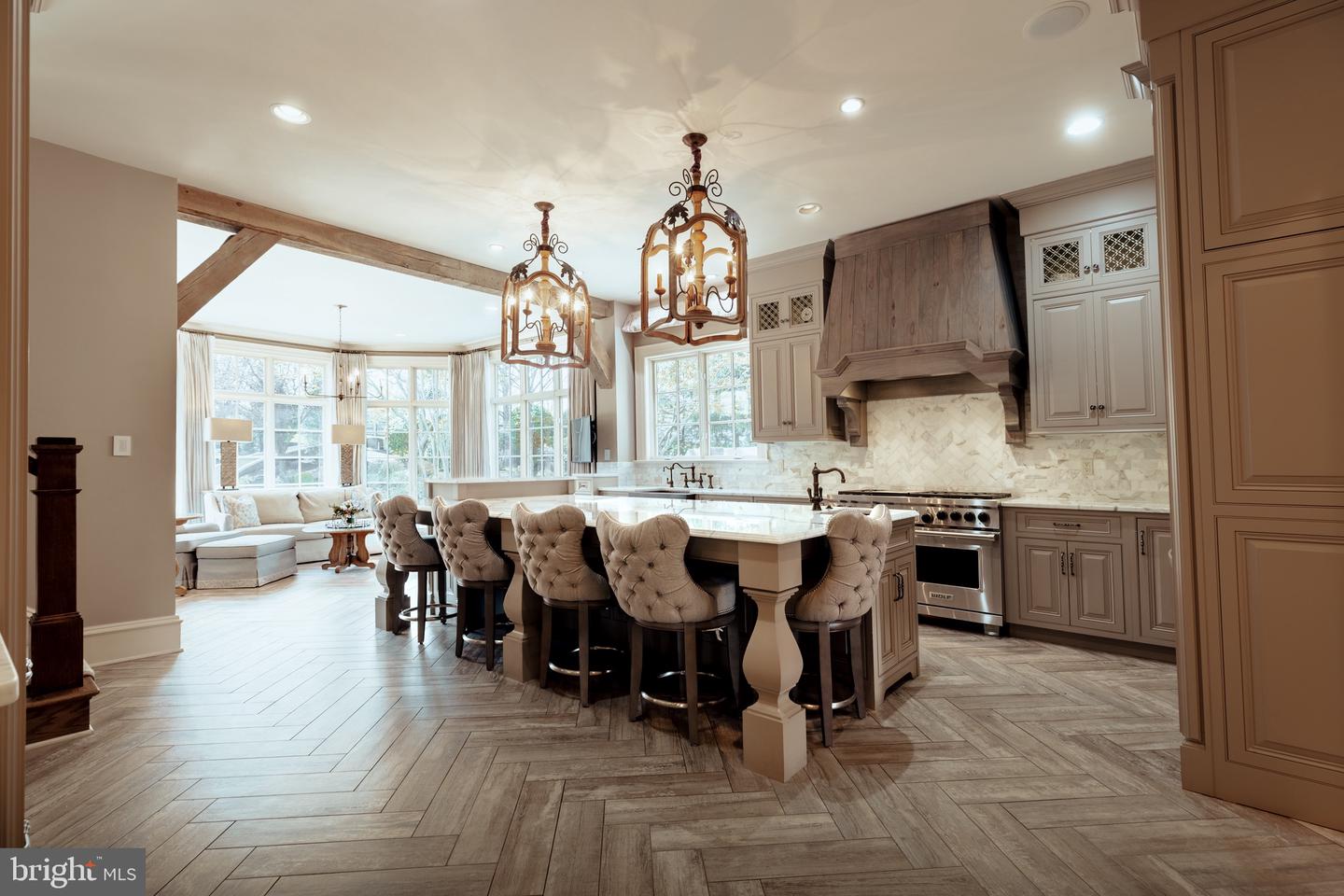 644 DEERFIELD FARM CT, GREAT FALLS, Virginia 22066, 5 Bedrooms Bedrooms, ,5 BathroomsBathrooms,Residential,For sale,644 DEERFIELD FARM CT,VAFX2232538 MLS # VAFX2232538