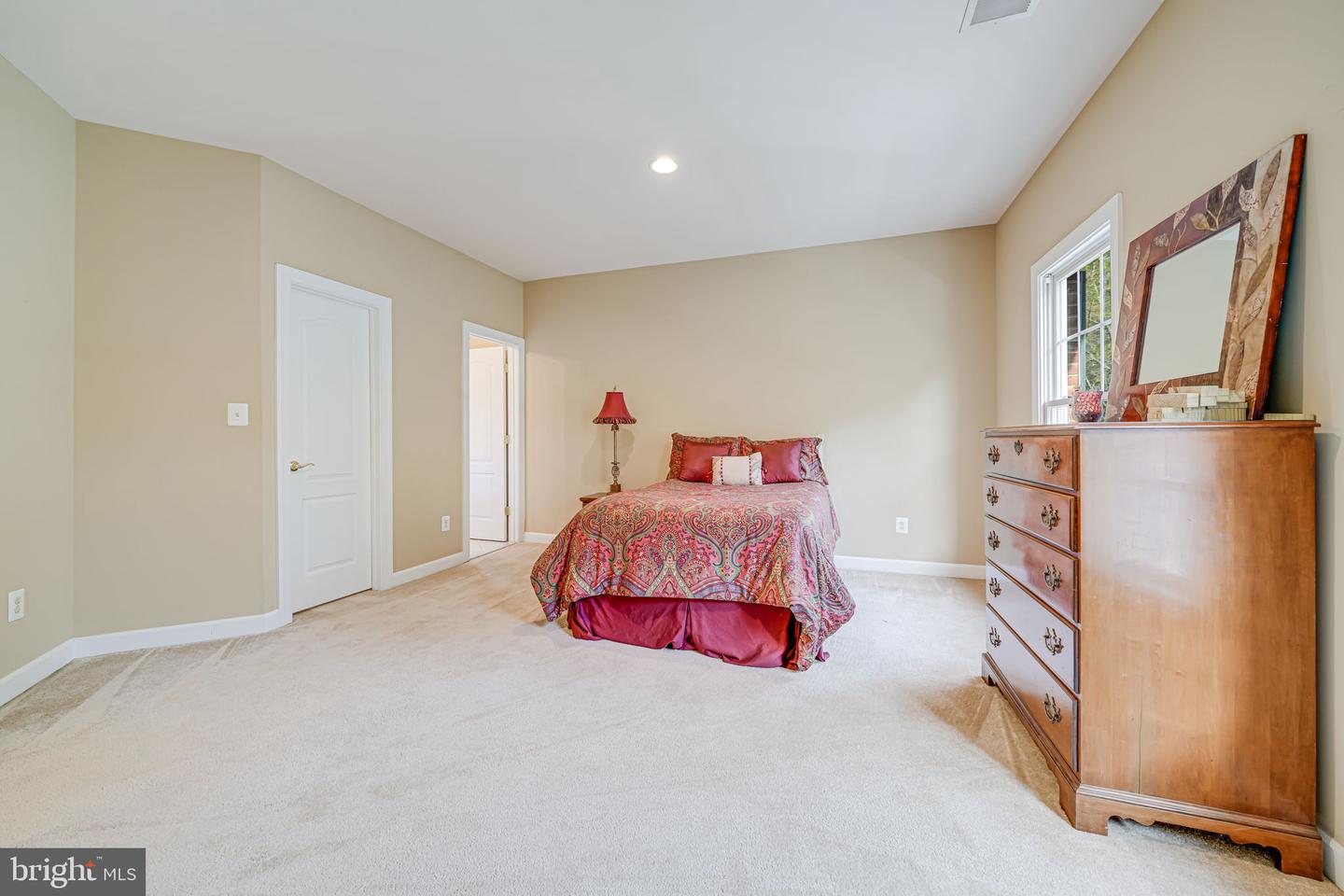 6424 RECREATION LN, FALLS CHURCH, Virginia 22041, 5 Bedrooms Bedrooms, ,5 BathroomsBathrooms,Residential,For sale,6424 RECREATION LN,VAFX2235278 MLS # VAFX2235278 6424 RECREATION LN, FALLS CHURCH, Virginia 22041, 5 Bedrooms Bedrooms, ,5 BathroomsBathrooms,Residential,For sale,6424 RECREATION LN,VAFX2235278 MLS # VAFX2235278