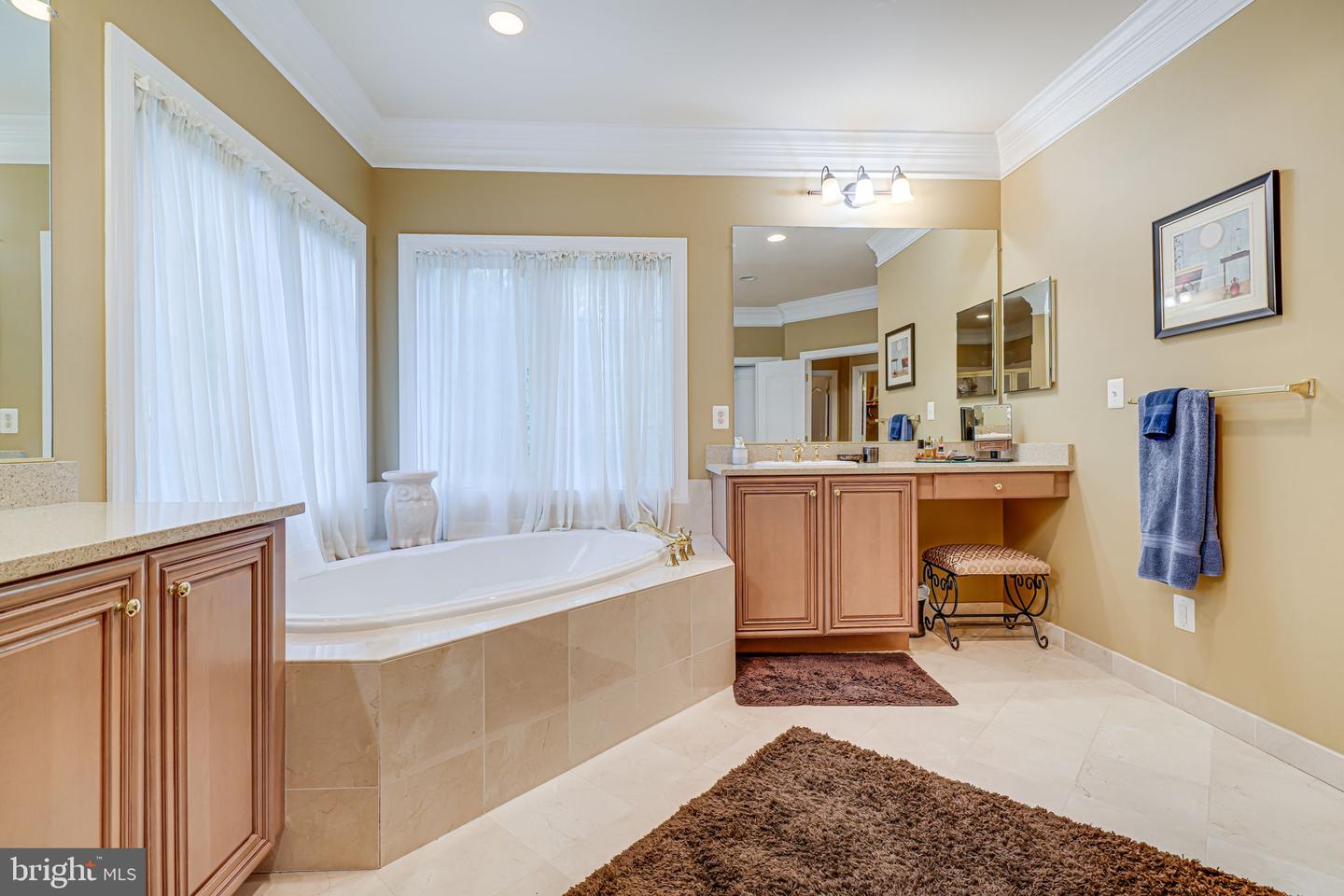 6424 RECREATION LN, FALLS CHURCH, Virginia 22041, 5 Bedrooms Bedrooms, ,5 BathroomsBathrooms,Residential,For sale,6424 RECREATION LN,VAFX2235278 MLS # VAFX2235278 6424 RECREATION LN, FALLS CHURCH, Virginia 22041, 5 Bedrooms Bedrooms, ,5 BathroomsBathrooms,Residential,For sale,6424 RECREATION LN,VAFX2235278 MLS # VAFX2235278