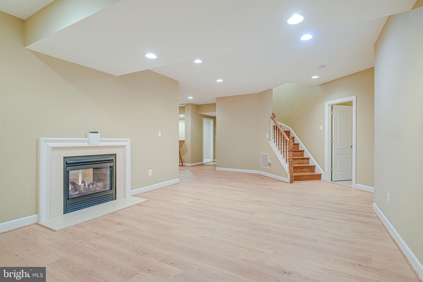 6424 RECREATION LN, FALLS CHURCH, Virginia 22041, 5 Bedrooms Bedrooms, ,5 BathroomsBathrooms,Residential,For sale,6424 RECREATION LN,VAFX2235278 MLS # VAFX2235278 6424 RECREATION LN, FALLS CHURCH, Virginia 22041, 5 Bedrooms Bedrooms, ,5 BathroomsBathrooms,Residential,For sale,6424 RECREATION LN,VAFX2235278 MLS # VAFX2235278