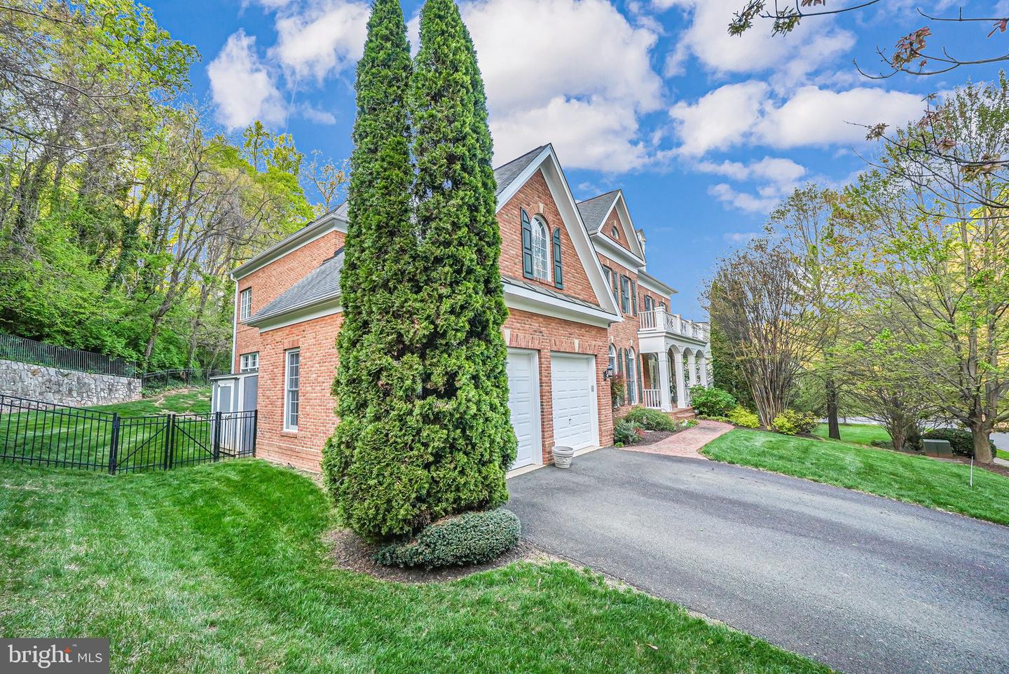 6424 RECREATION LN, FALLS CHURCH, Virginia 22041, 5 Bedrooms Bedrooms, ,5 BathroomsBathrooms,Residential,For sale,6424 RECREATION LN,VAFX2235278 MLS # VAFX2235278 6424 RECREATION LN, FALLS CHURCH, Virginia 22041, 5 Bedrooms Bedrooms, ,5 BathroomsBathrooms,Residential,For sale,6424 RECREATION LN,VAFX2235278 MLS # VAFX2235278