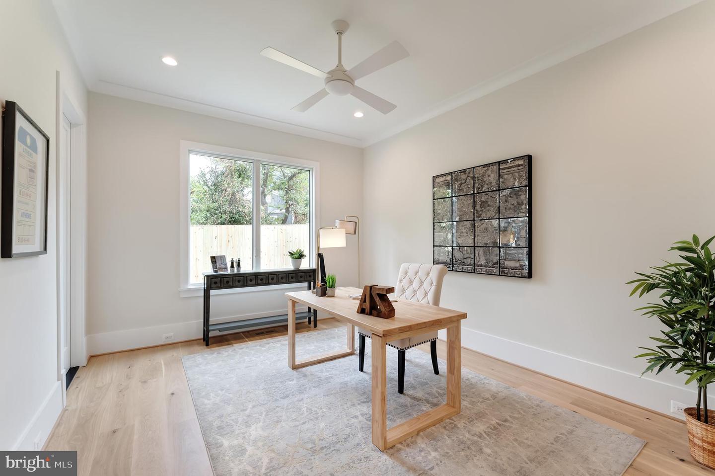 2123 NATAHOA CT, FALLS CHURCH, Virginia 22043, 7 Bedrooms Bedrooms, ,6 BathroomsBathrooms,Residential,For sale,2123 NATAHOA CT,VAFX2239596 MLS # VAFX2239596