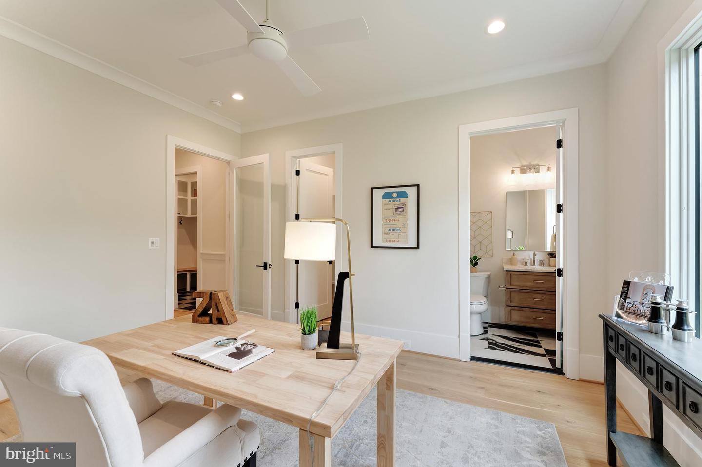 2123 NATAHOA CT, FALLS CHURCH, Virginia 22043, 7 Bedrooms Bedrooms, ,6 BathroomsBathrooms,Residential,For sale,2123 NATAHOA CT,VAFX2239596 MLS # VAFX2239596