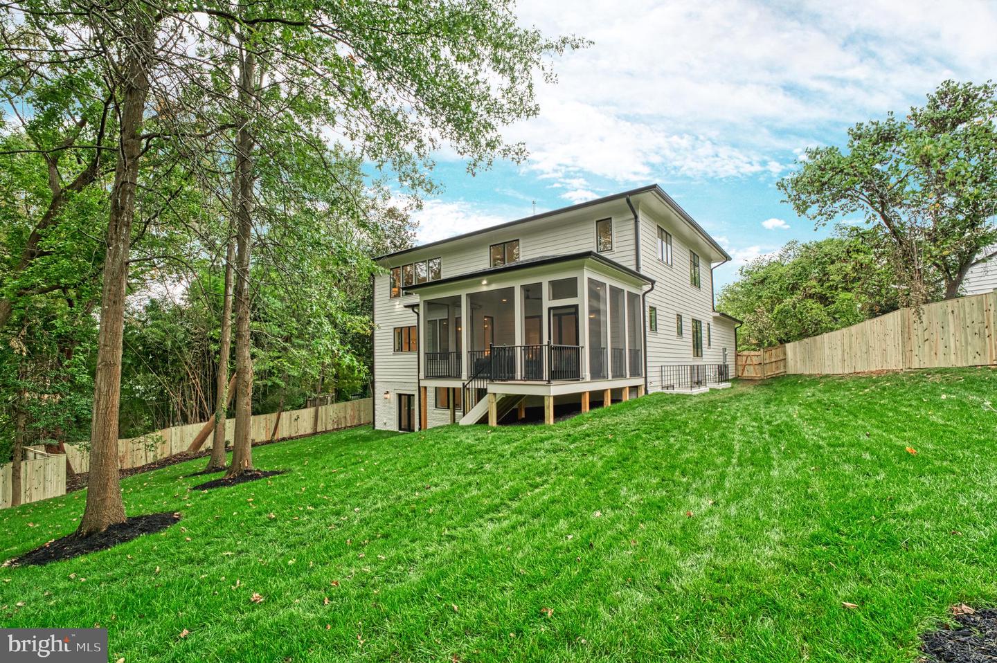 2123 NATAHOA CT, FALLS CHURCH, Virginia 22043, 7 Bedrooms Bedrooms, ,6 BathroomsBathrooms,Residential,For sale,2123 NATAHOA CT,VAFX2239596 MLS # VAFX2239596