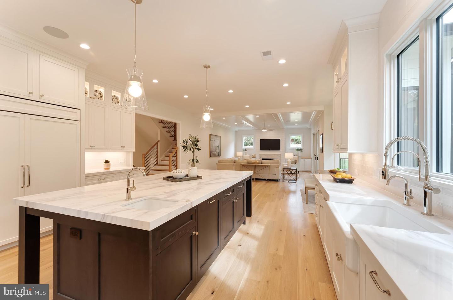 2123 NATAHOA CT, FALLS CHURCH, Virginia 22043, 7 Bedrooms Bedrooms, ,6 BathroomsBathrooms,Residential,For sale,2123 NATAHOA CT,VAFX2239596 MLS # VAFX2239596