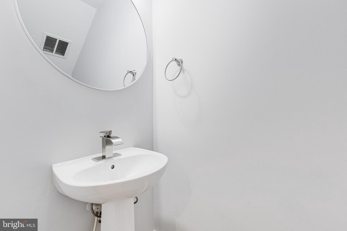 6066 ASTER HAVEN CIR, HAYMARKET, Virginia 20169, 3 Bedrooms Bedrooms, ,2 BathroomsBathrooms,Residential,For sale,6066 ASTER HAVEN CIR,VAPW2097840 MLS # VAPW2097840 6066 ASTER HAVEN CIR, HAYMARKET, Virginia 20169, 3 Bedrooms Bedrooms, ,2 BathroomsBathrooms,Residential,For sale,6066 ASTER HAVEN CIR,VAPW2097840 MLS # VAPW2097840