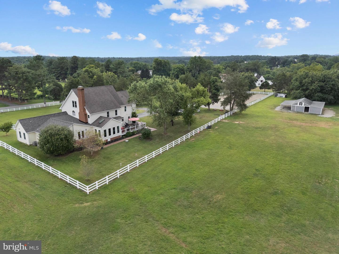 7330 SNOW HILL DR, SPOTSYLVANIA, Virginia 22551, 6 Bedrooms Bedrooms, ,3 BathroomsBathrooms,Residential,For sale,7330 SNOW HILL DR,VASP2034652 MLS # VASP2034652