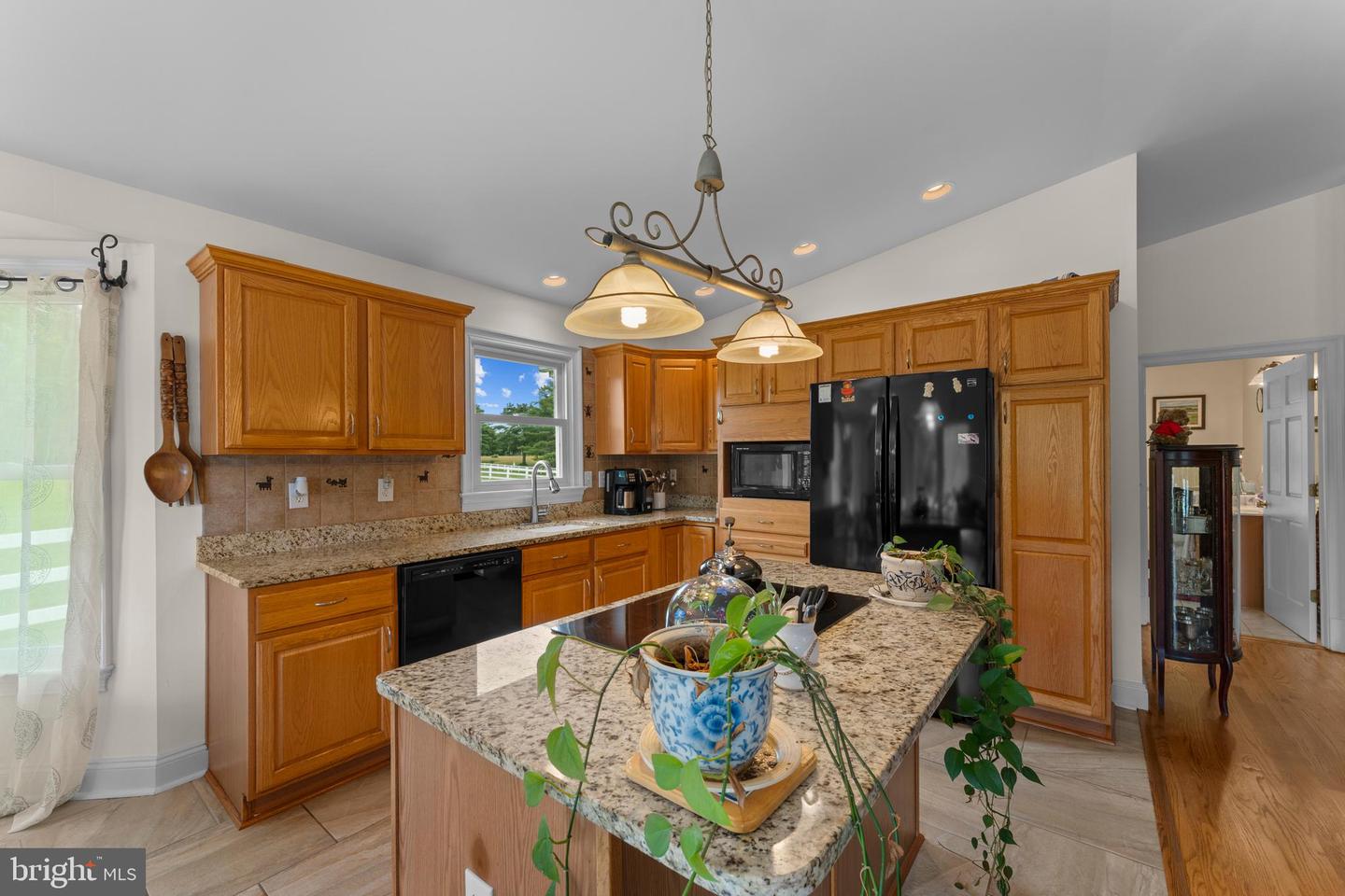 7330 SNOW HILL DR, SPOTSYLVANIA, Virginia 22551, 6 Bedrooms Bedrooms, ,3 BathroomsBathrooms,Residential,For sale,7330 SNOW HILL DR,VASP2034652 MLS # VASP2034652
