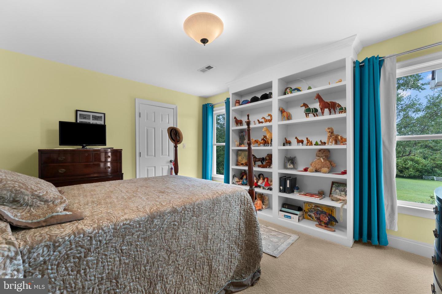 7330 SNOW HILL DR, SPOTSYLVANIA, Virginia 22551, 6 Bedrooms Bedrooms, ,3 BathroomsBathrooms,Residential,For sale,7330 SNOW HILL DR,VASP2034652 MLS # VASP2034652