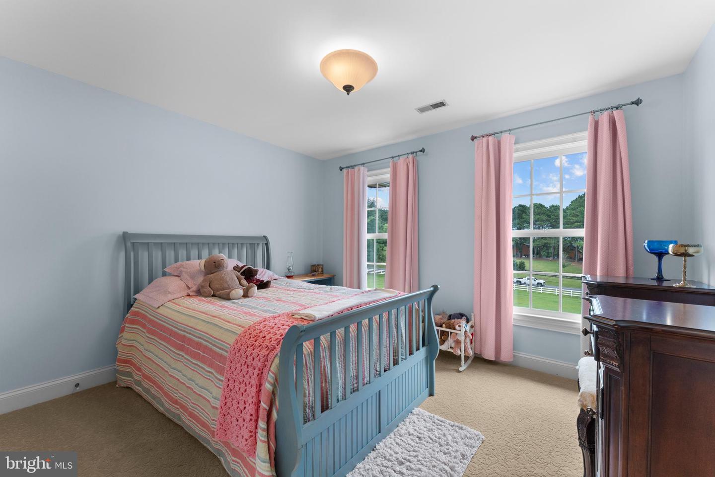 7330 SNOW HILL DR, SPOTSYLVANIA, Virginia 22551, 6 Bedrooms Bedrooms, ,3 BathroomsBathrooms,Residential,For sale,7330 SNOW HILL DR,VASP2034652 MLS # VASP2034652