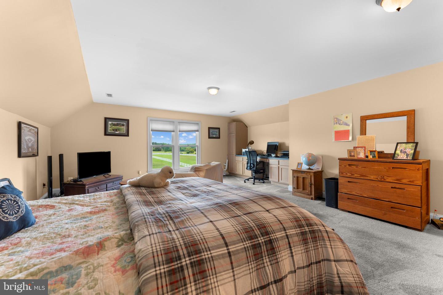 7330 SNOW HILL DR, SPOTSYLVANIA, Virginia 22551, 6 Bedrooms Bedrooms, ,3 BathroomsBathrooms,Residential,For sale,7330 SNOW HILL DR,VASP2034652 MLS # VASP2034652