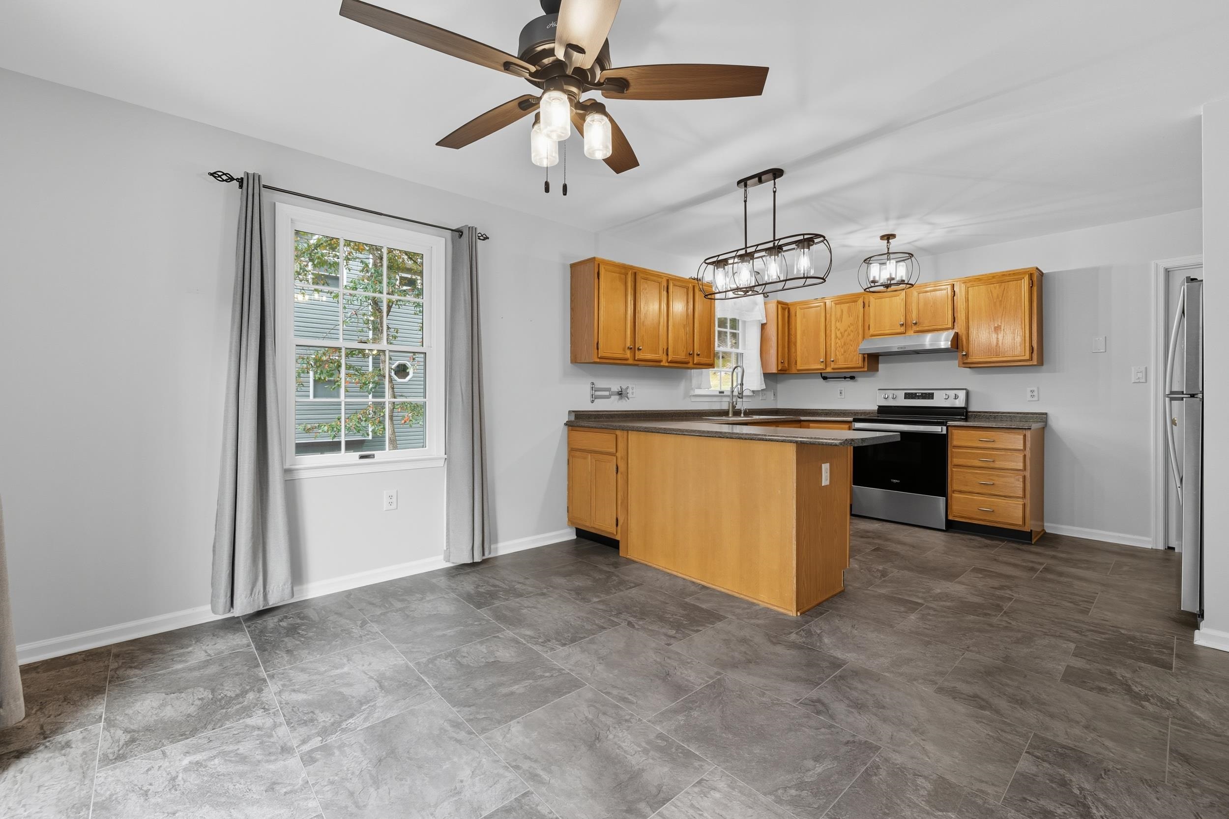 251 GROUSE DR, MCGAHEYSVILLE, Virginia 22840, 4 Bedrooms Bedrooms, ,2 BathroomsBathrooms,Residential,251 GROUSE DR,669165 MLS # 669165