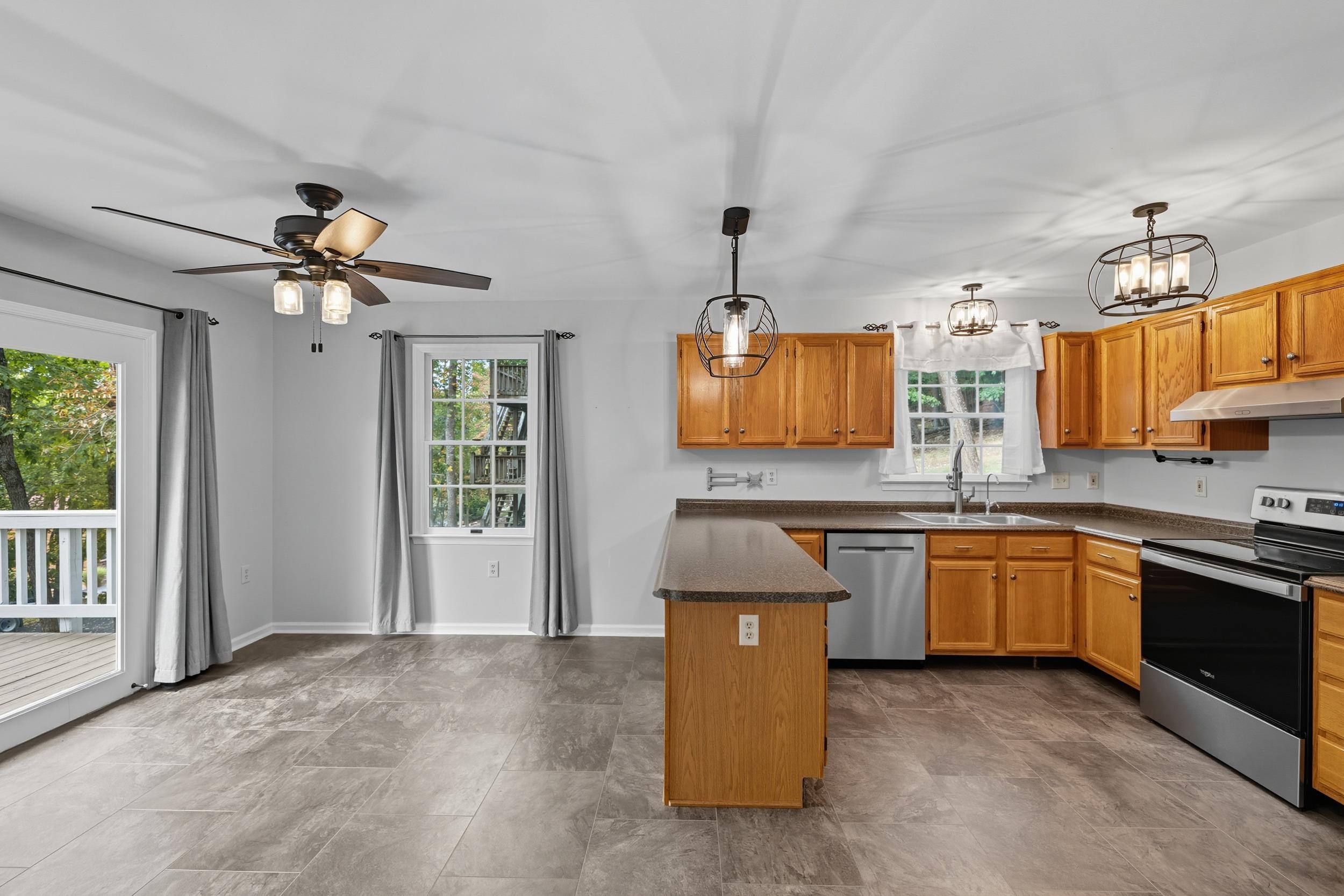 251 GROUSE DR, MCGAHEYSVILLE, Virginia 22840, 4 Bedrooms Bedrooms, ,2 BathroomsBathrooms,Residential,251 GROUSE DR,669165 MLS # 669165