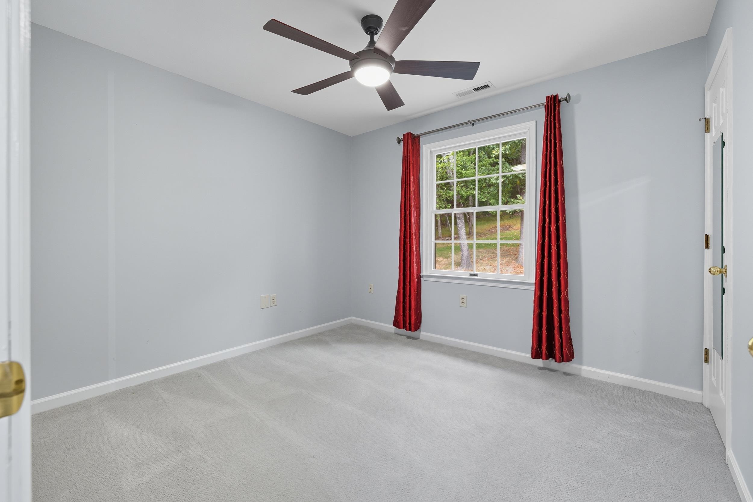 251 GROUSE DR, MCGAHEYSVILLE, Virginia 22840, 4 Bedrooms Bedrooms, ,2 BathroomsBathrooms,Residential,251 GROUSE DR,669165 MLS # 669165