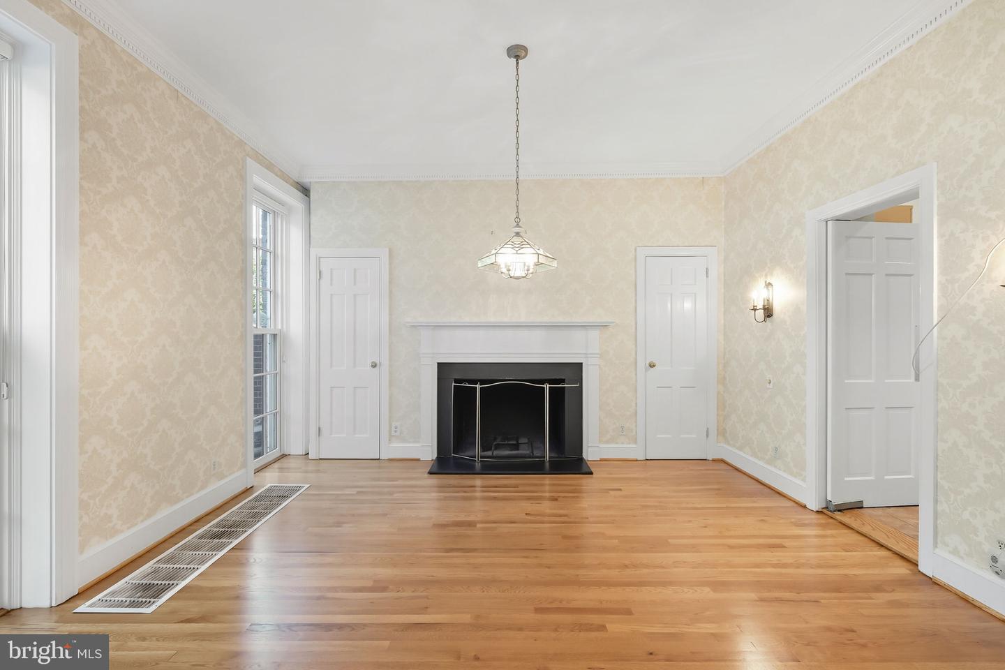 1317 4TH ST SW, WASHINGTON, District Of Columbia 20024, 4 Bedrooms Bedrooms, ,4 BathroomsBathrooms,Residential,For sale,1317 4TH ST SW,DCDC2211998 MLS # DCDC2211998 1317 4TH ST SW, WASHINGTON, District Of Columbia 20024, 4 Bedrooms Bedrooms, ,4 BathroomsBathrooms,Residential,For sale,1317 4TH ST SW,DCDC2211998 MLS # DCDC2211998