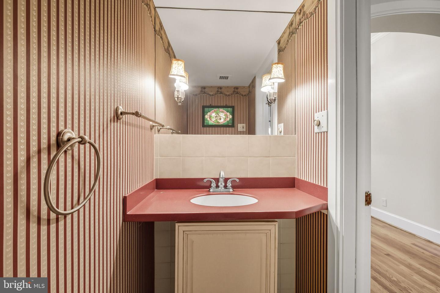 1317 4TH ST SW, WASHINGTON, District Of Columbia 20024, 4 Bedrooms Bedrooms, ,4 BathroomsBathrooms,Residential,For sale,1317 4TH ST SW,DCDC2211998 MLS # DCDC2211998 1317 4TH ST SW, WASHINGTON, District Of Columbia 20024, 4 Bedrooms Bedrooms, ,4 BathroomsBathrooms,Residential,For sale,1317 4TH ST SW,DCDC2211998 MLS # DCDC2211998